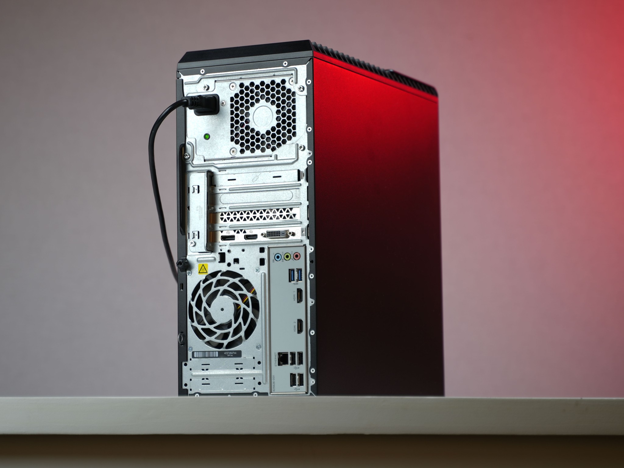 “OMNFORM 0” RX 460 Intel Core i3 7100 8GB .7TB Windows 11 Gaming PC Powerstation