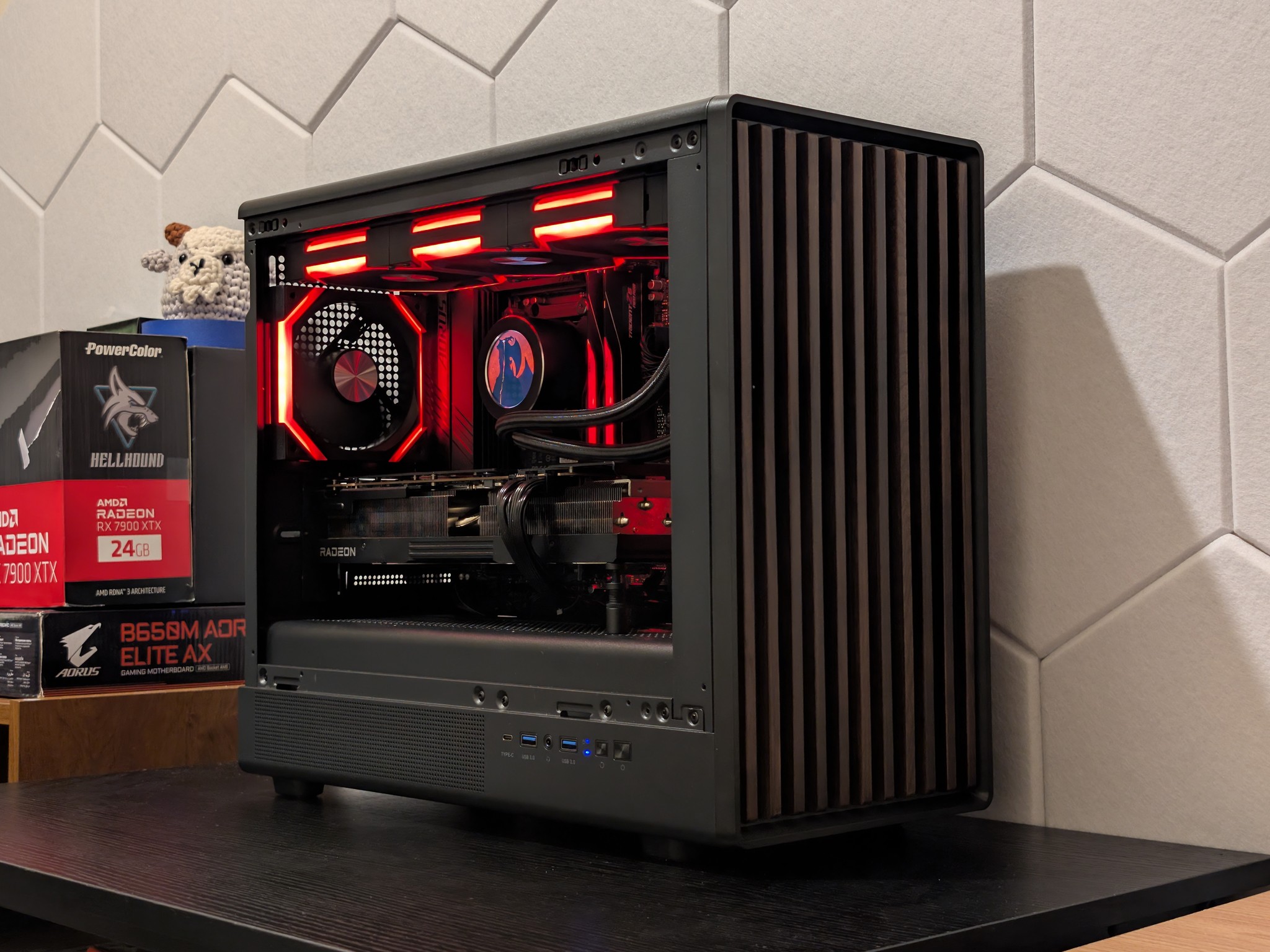🐦‍⬛🪵4K Gaming Beast | RX 7900XTX | Ryzen 7 7800X3D | 2TB SSD | 32GB RAM | WiFi 6 & BT🪵🐦‍⬛
