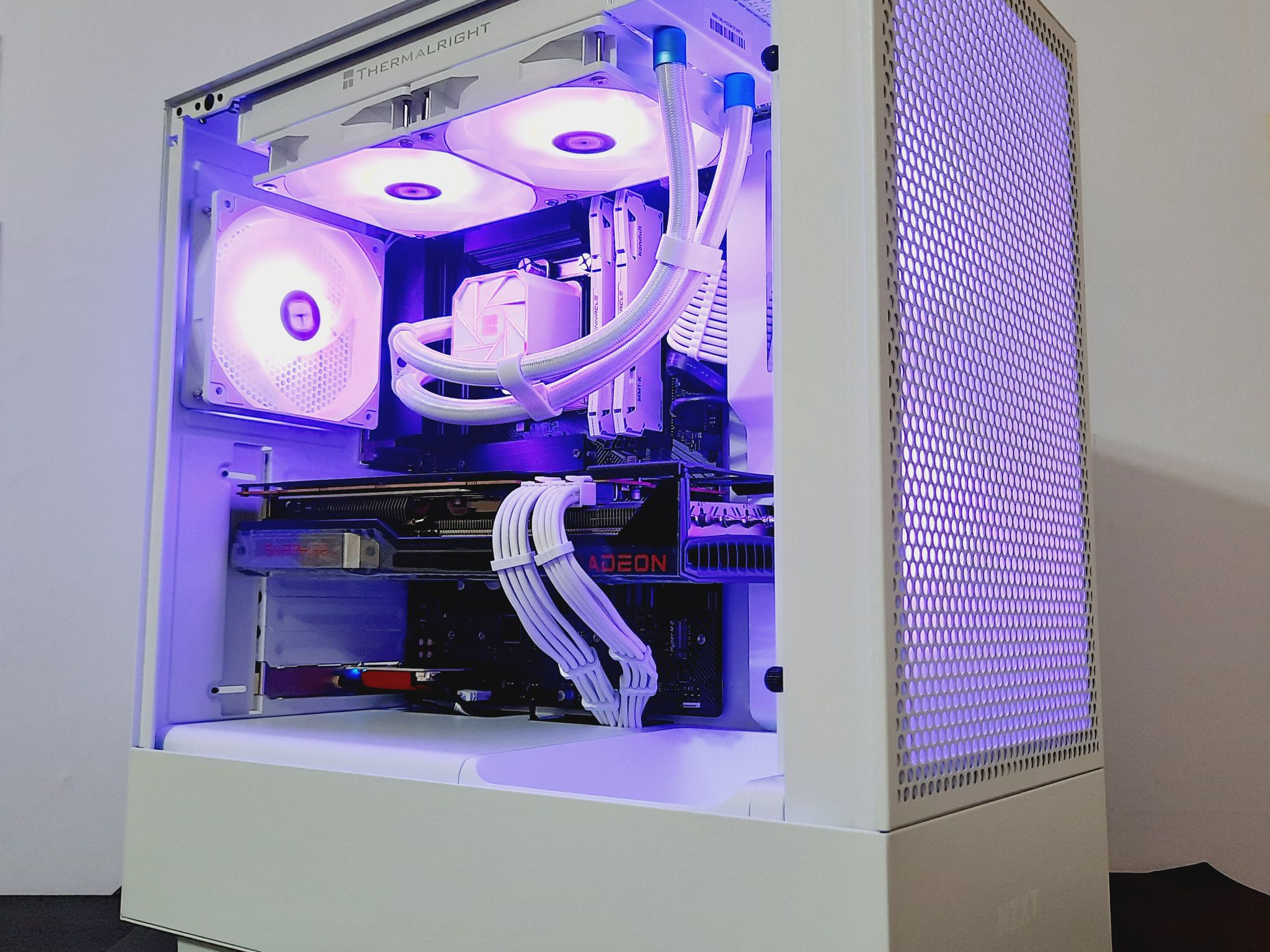 ❄️Liquid Cooled 4K/1440p White Gaming PC - RX 6800 XT 16GB ● i5 12600KF ● 32GB RAM ● 1TB NVMe SSD