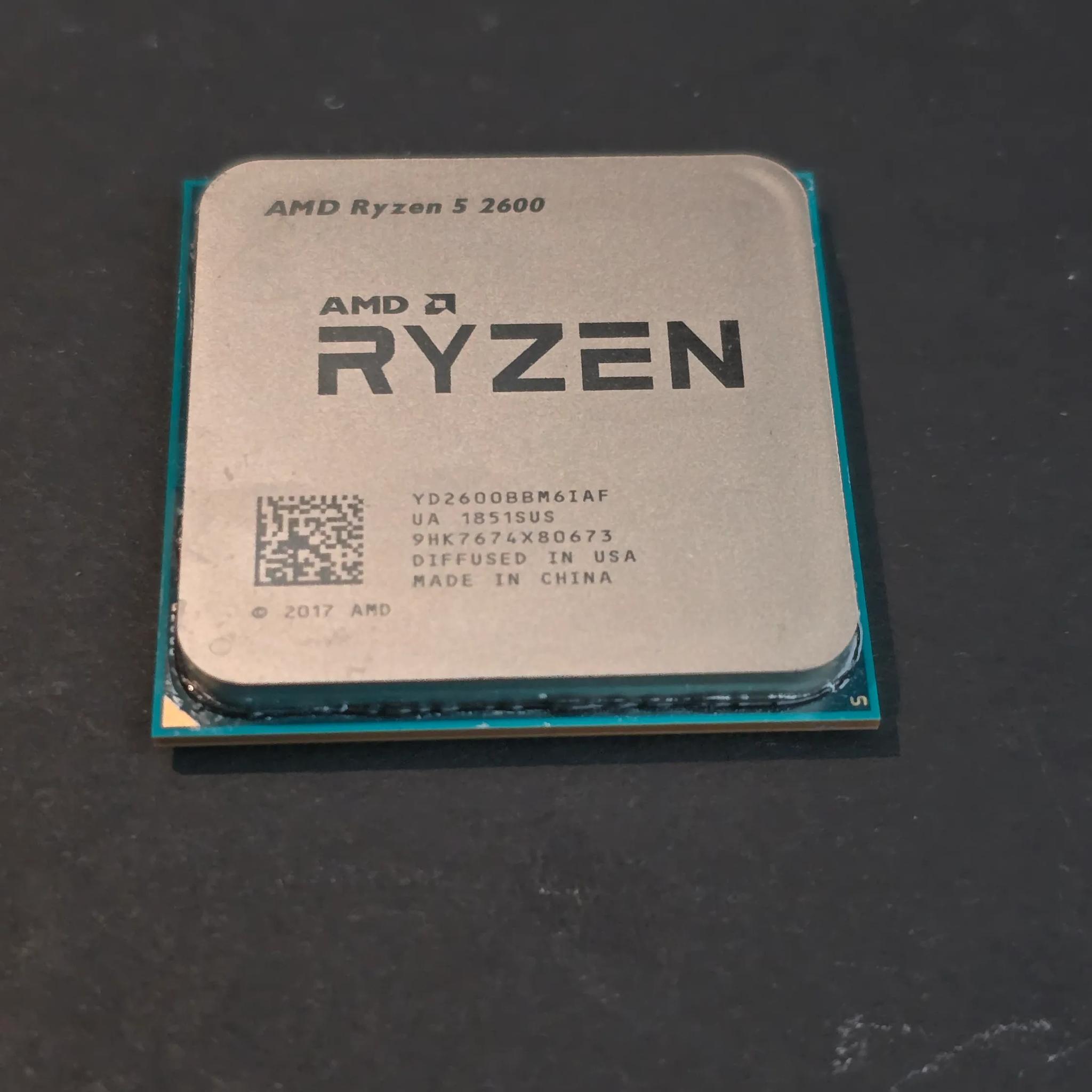 b450-i gaming/ Ryzen 5 2600/ Corsair vengeance 16gb 3000 mhz/ AMD cooler