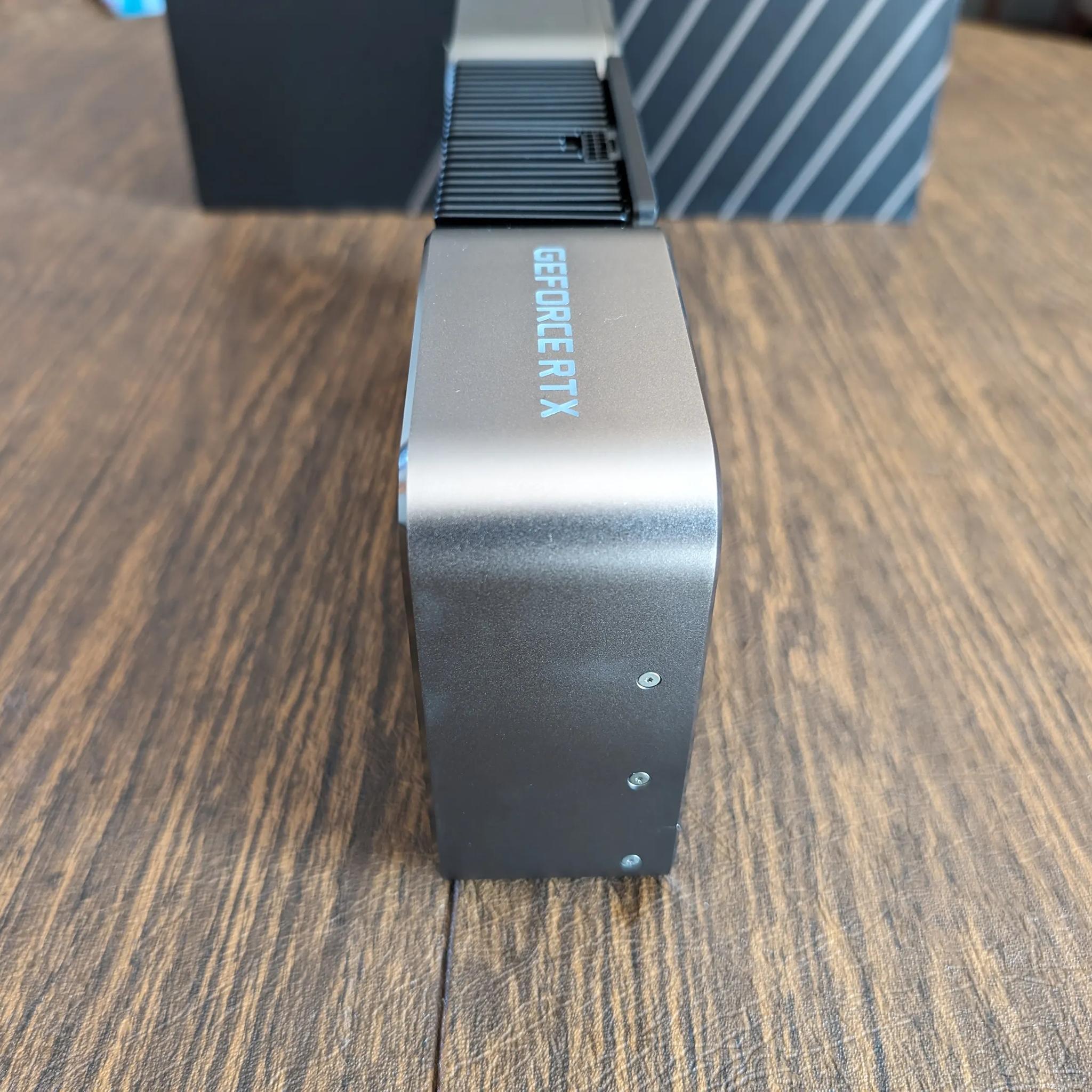 Nvidia RTX 3090 Ti Founder's Edition