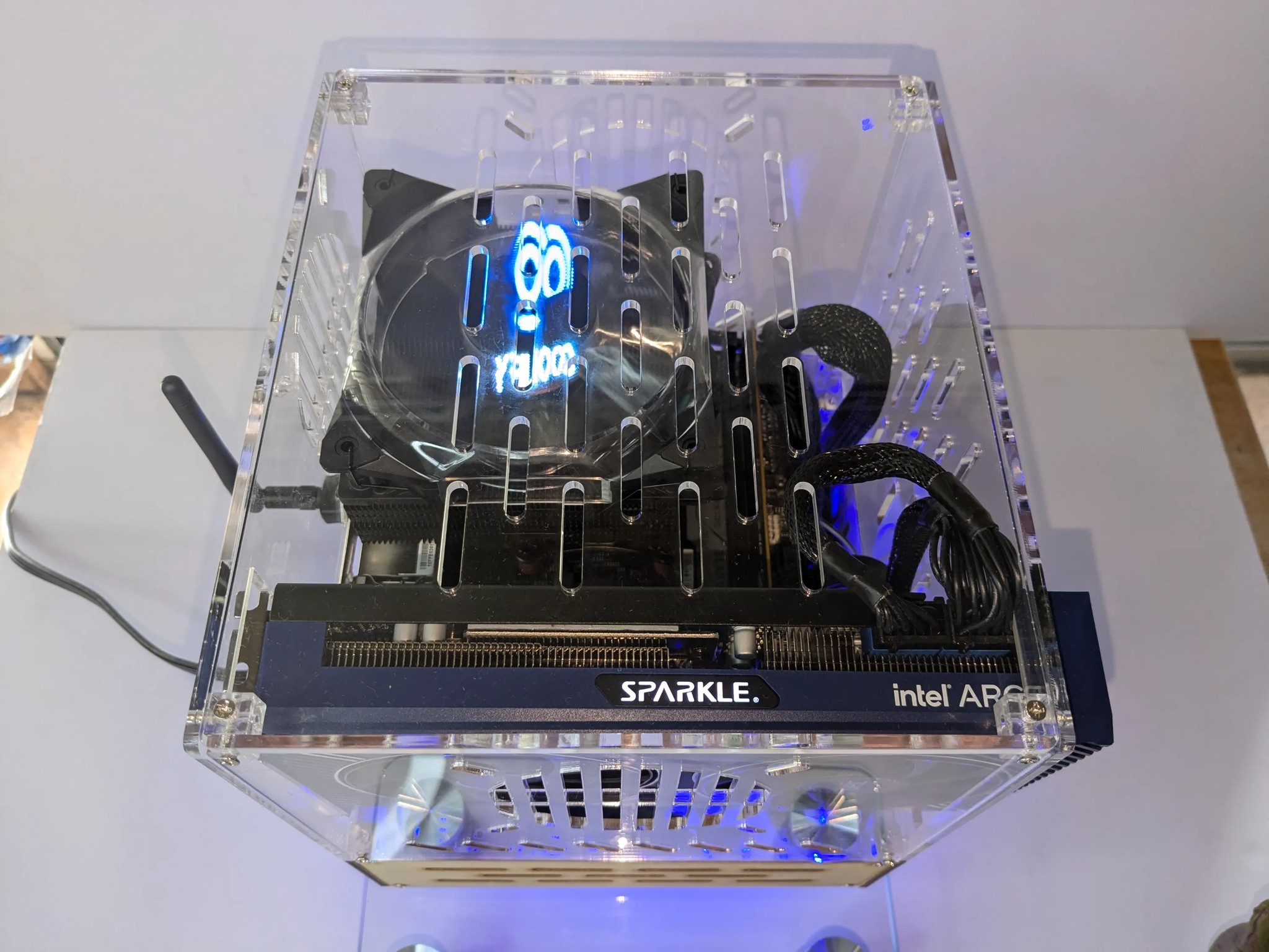 "Holo-Wood" Beast(AM5)🪵Intel ARC A750🧬Ryzen 5 8400F🧬32GB DDR5 RAM🧬1TB NVMe M.2 SSD🧬Windows 11 Pro✅