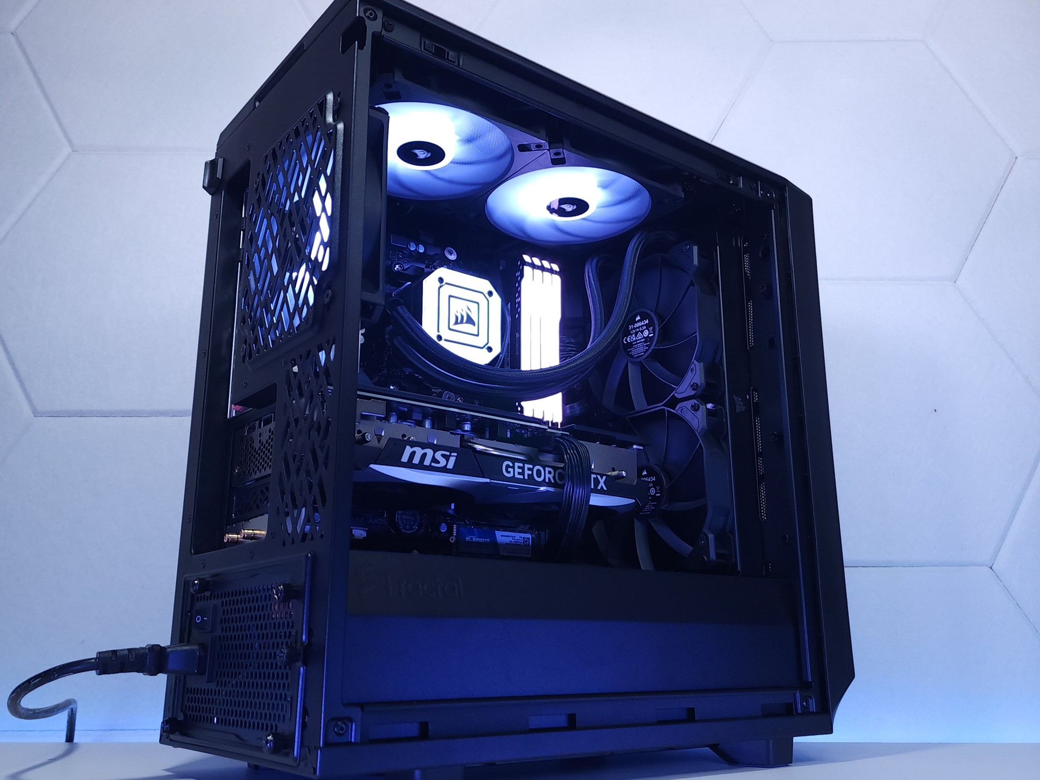 🤍🖤1440p Gaming | RTX 4070Ti | Ryzen 7 5700X | 32GB 3600MHz | 1TB NVMe SSD | FREE SHIPPING