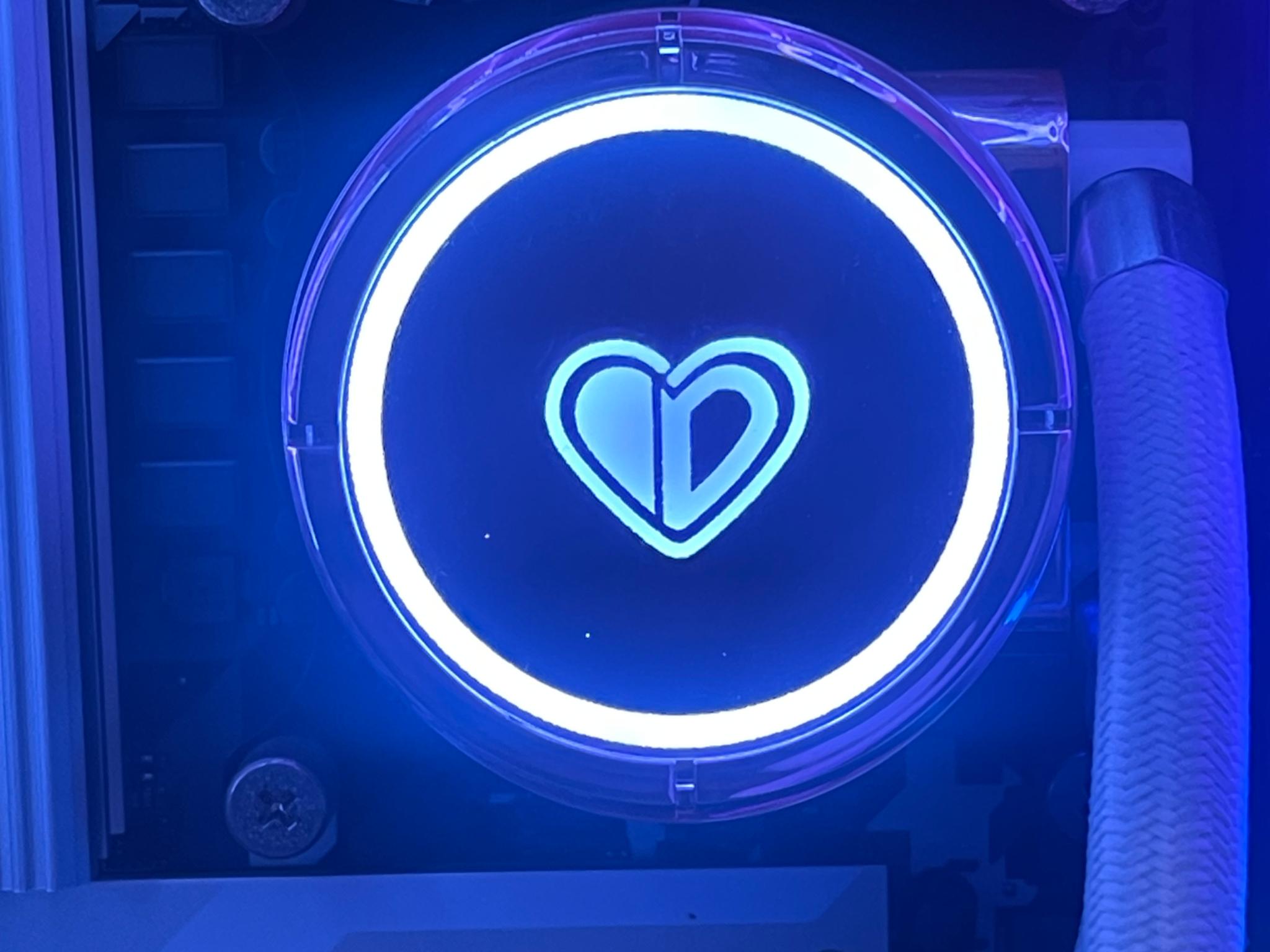 Woah! A Pink Gaming PC