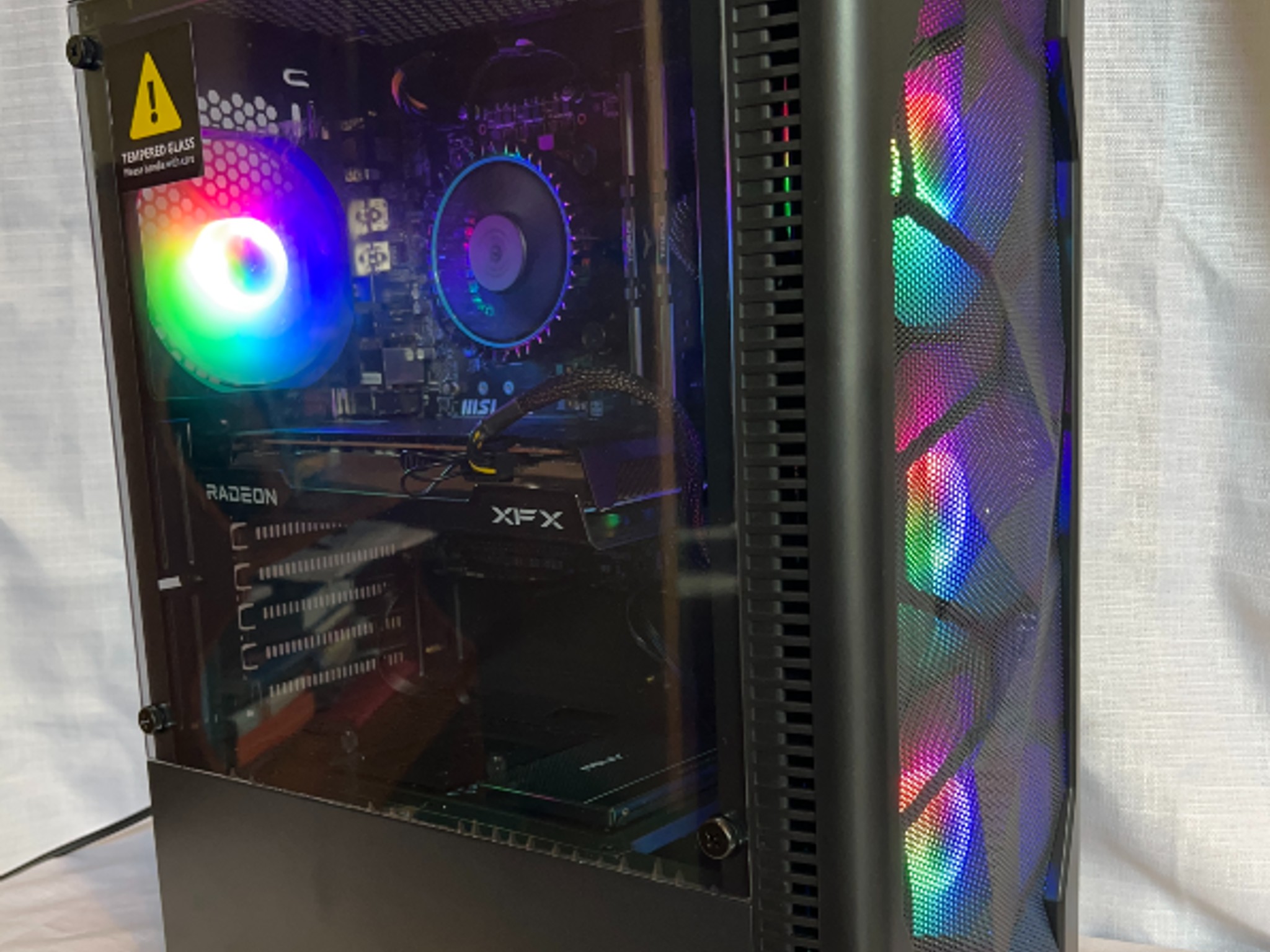 Gaming 1080p PC i3-12100f Rx 6600XT 16GB RAM DDR4 500GB SSD