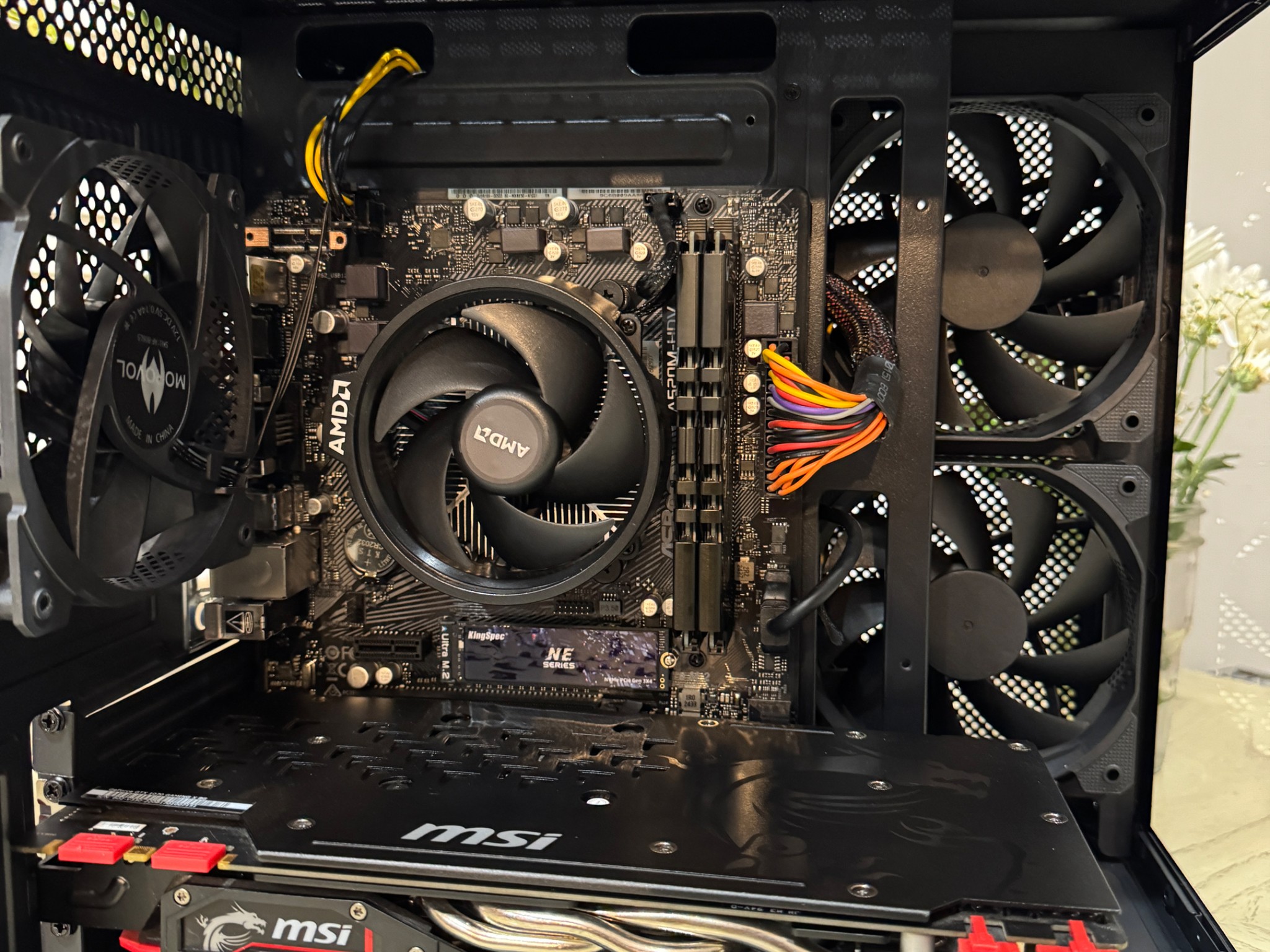 Awesome competitive gaming pc - GeForce 1070 8 GB / 16 GB / 500 GB SSD /