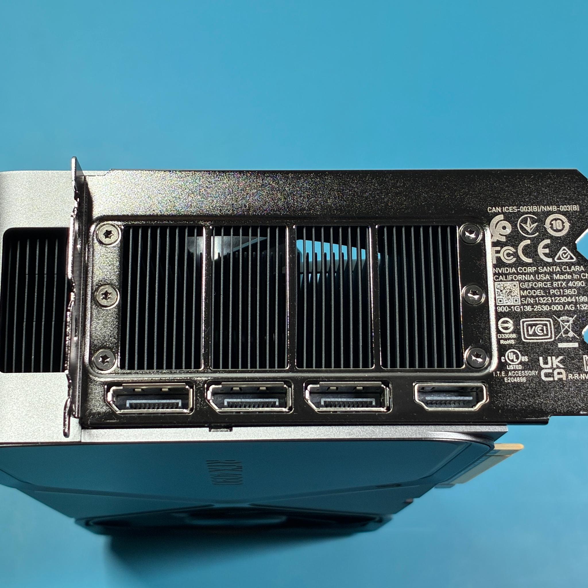NVIDIA Founders Edition GeForce RTX™ 4090 24GB VRAM (GPU)