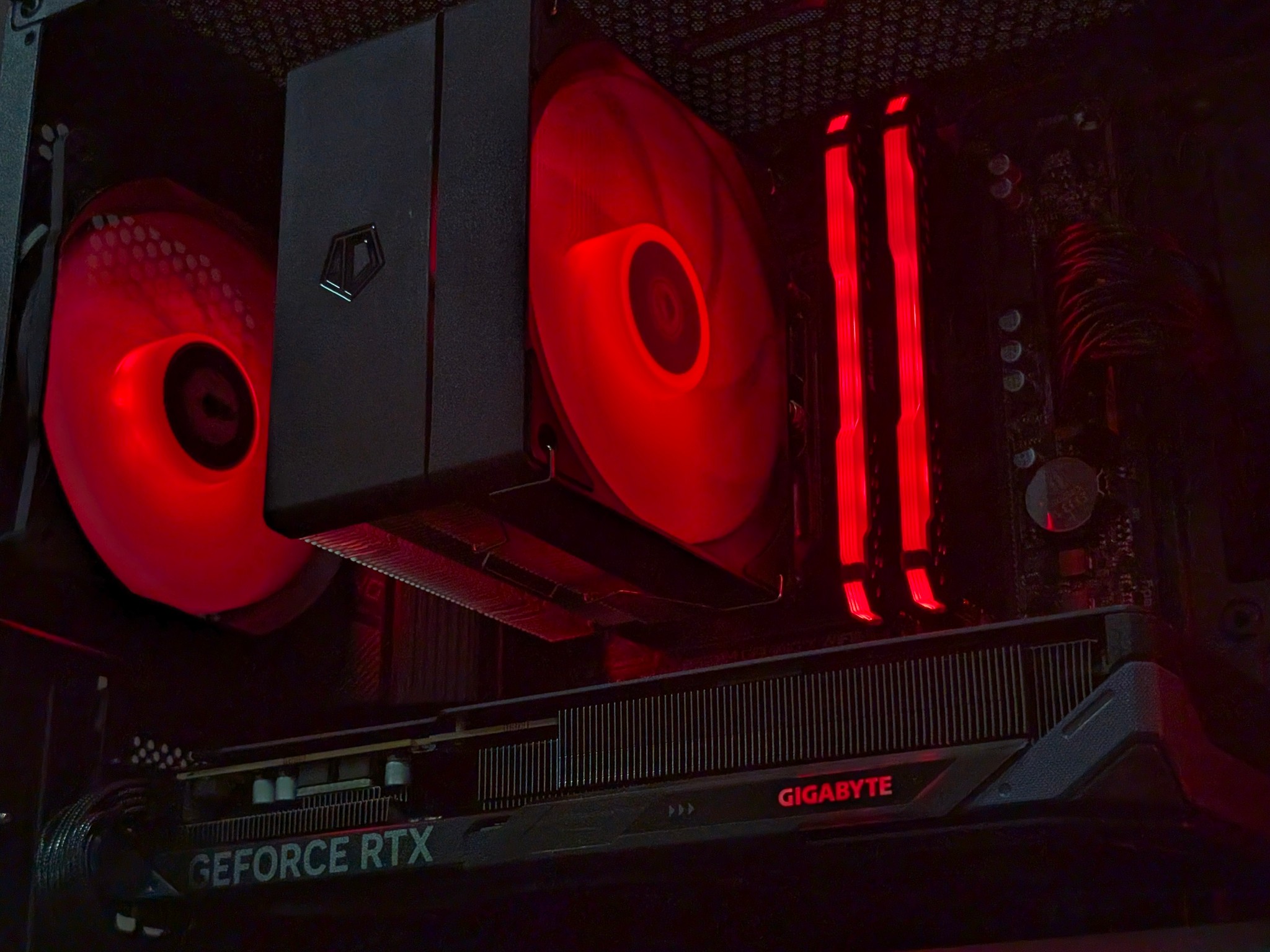 🔴High FPS Gaming PC // RTX 5060 | Ryzen 5 5500 | 16GB DDR4 | 2.25TB | WiFi + Bluetooth🔴