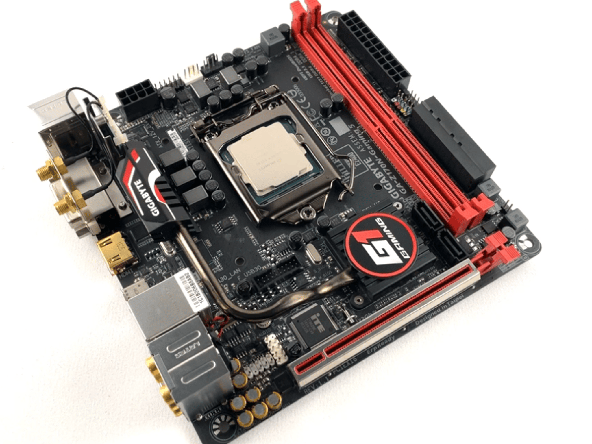 Gigabyte GA-Z170N-Gaming 5, mini-ITX MOBO Bundle Intel i7-7700K CPU 16GB (2x8 GB) DDR4 RAM IO Shield