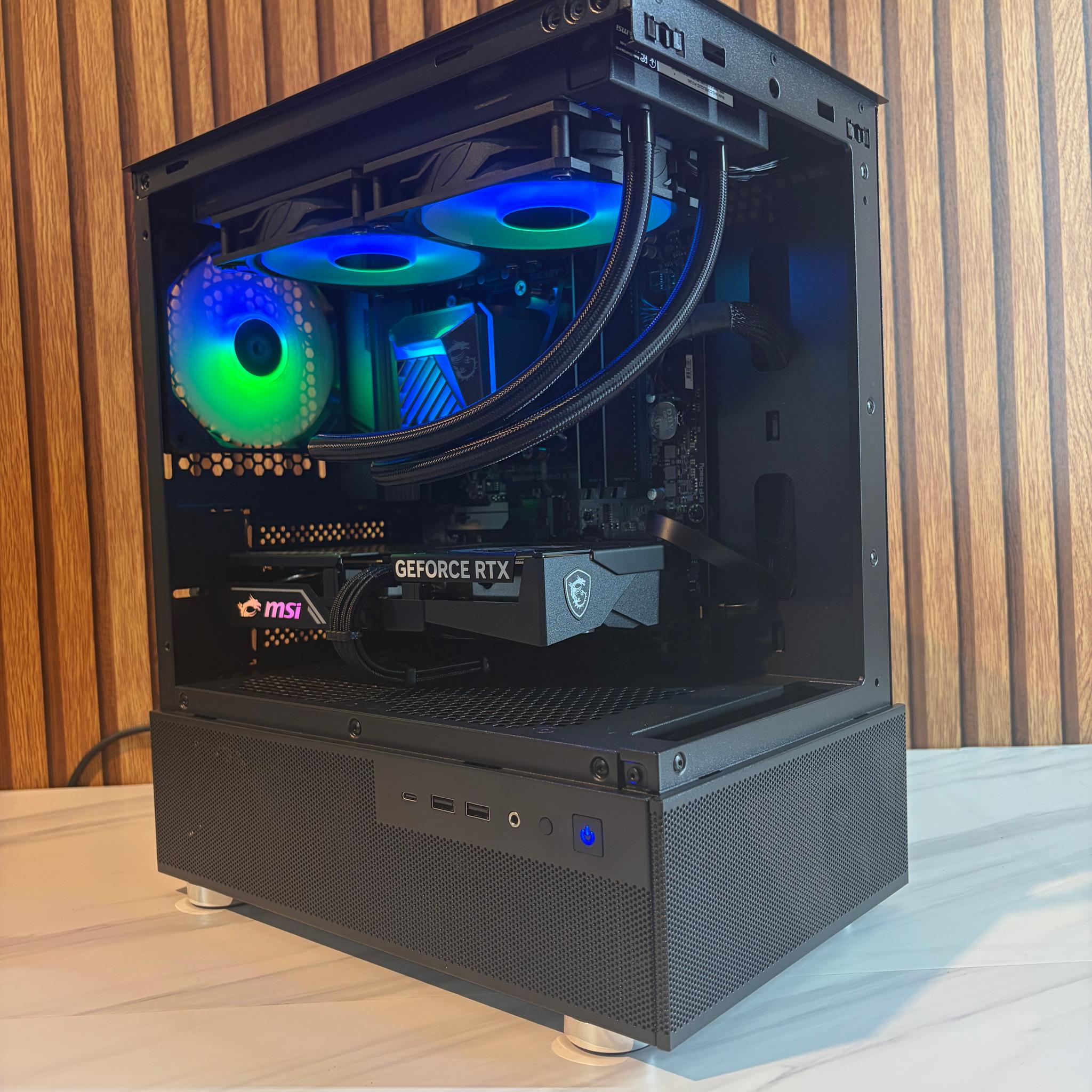 RTX 5060 | RYZEN 5 5500 | 16GB DDR4 | 500GB SSD | 240MM AIO