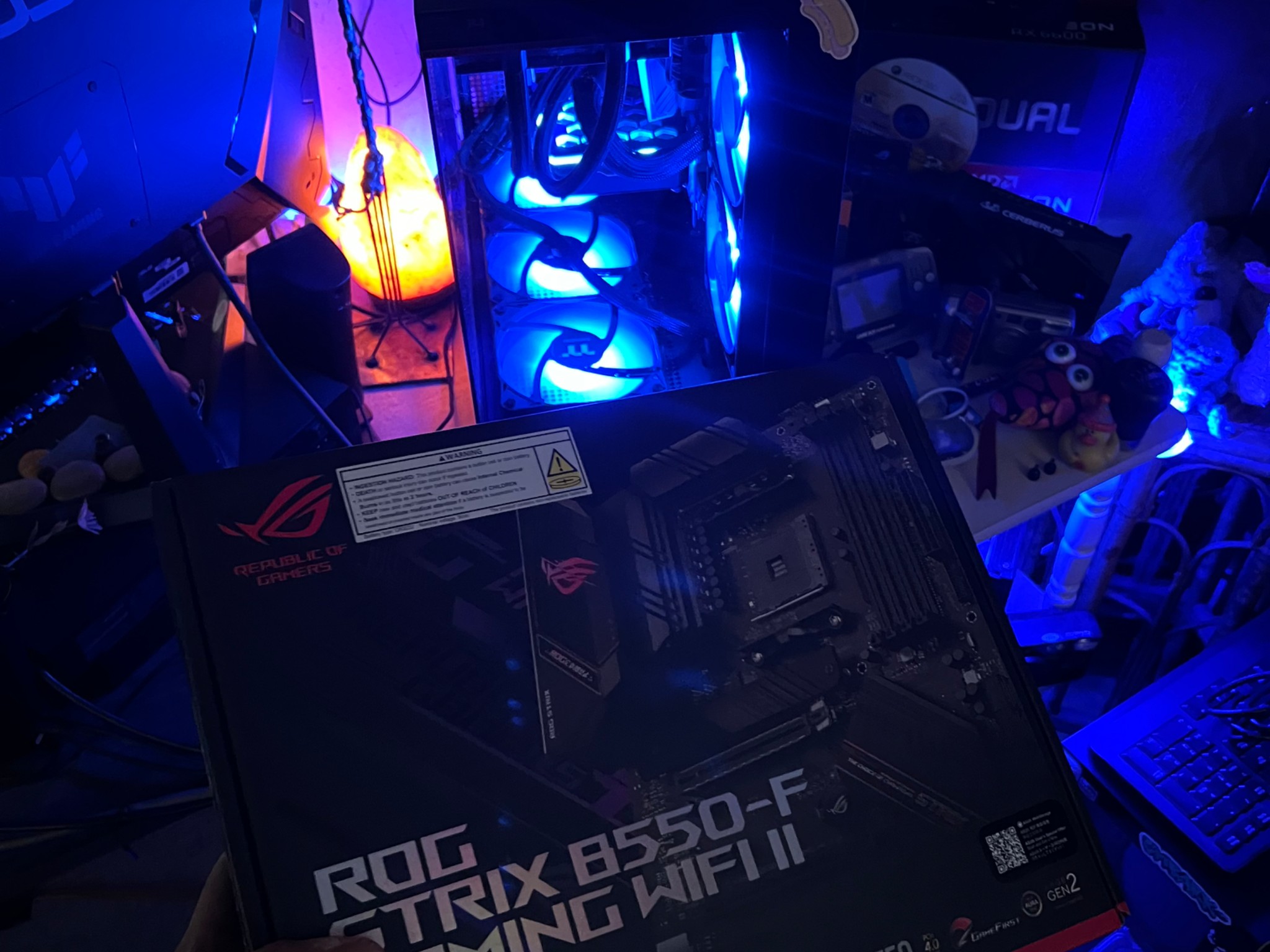 ROG Strix B550-F / Ryzen 9 5900X / 32GB DDR4 @ 3600MHZ