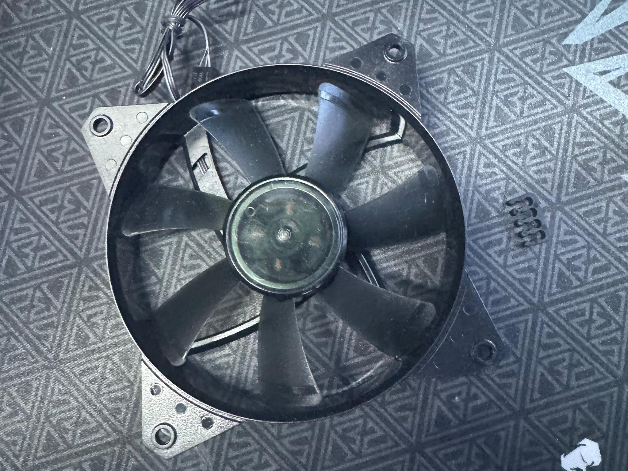 Cooler master fan 120mm