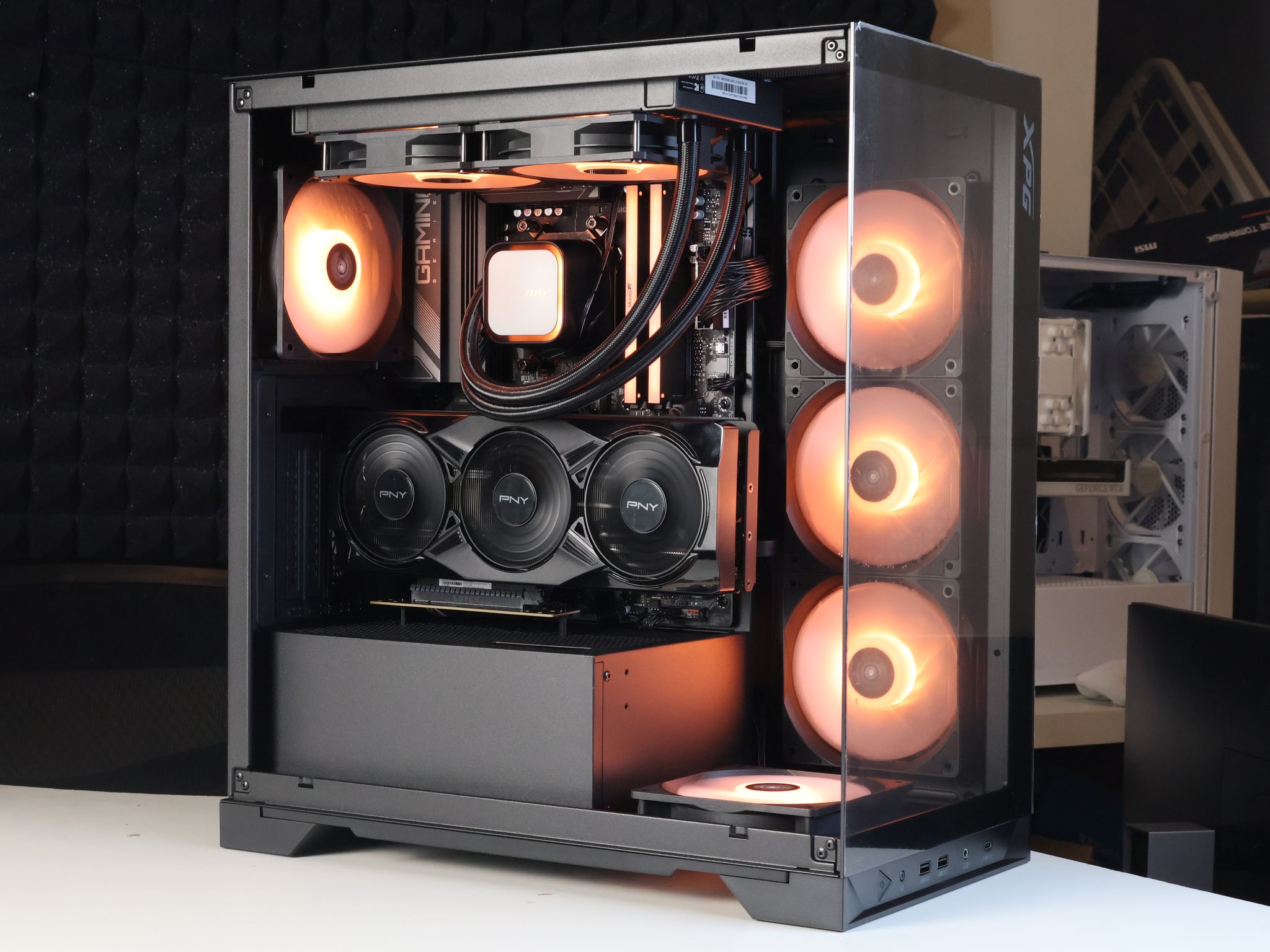 ⚫ Ryzen 7 9700X/RTX 5070 12GB Gaming/Streaming PC ⚫