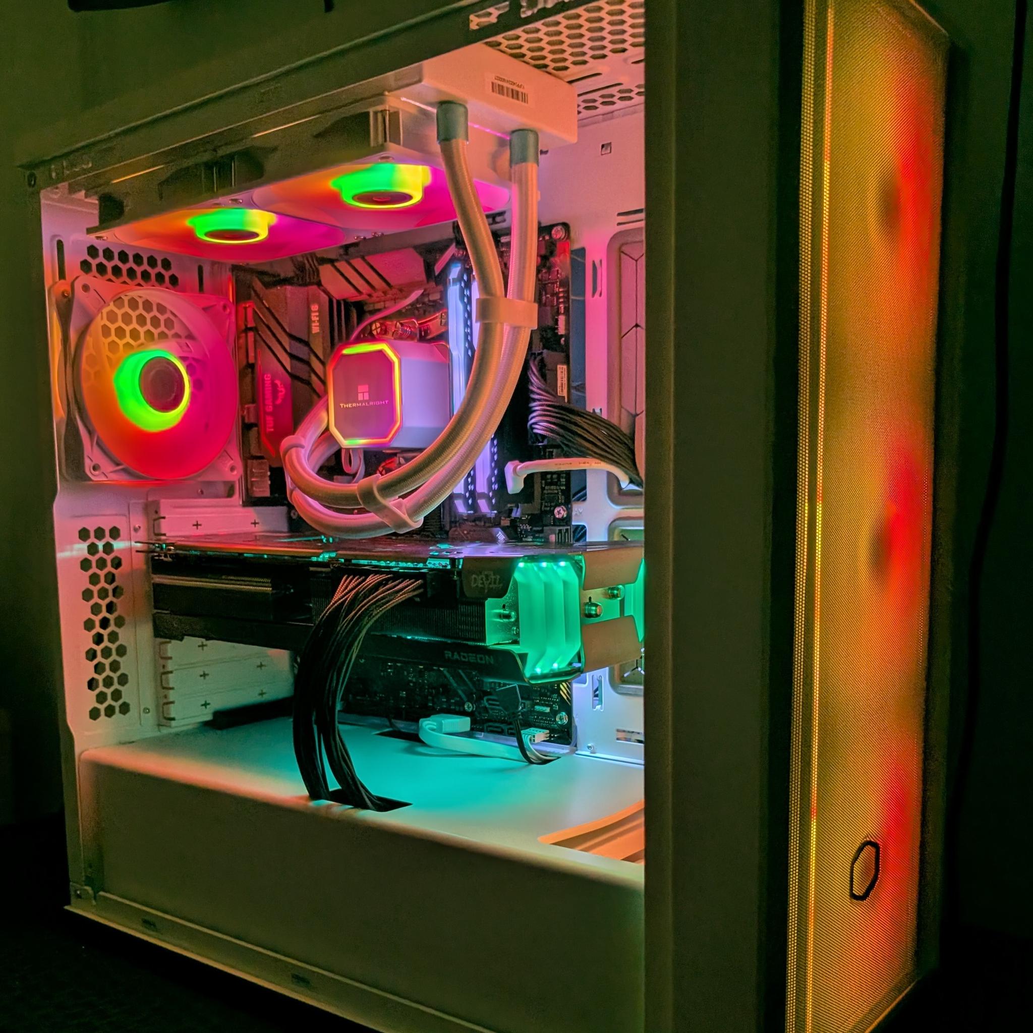 RX 6950 XT-Ryzen 7 5800x-32 GB RAM-1 TB NVME Gaming PC