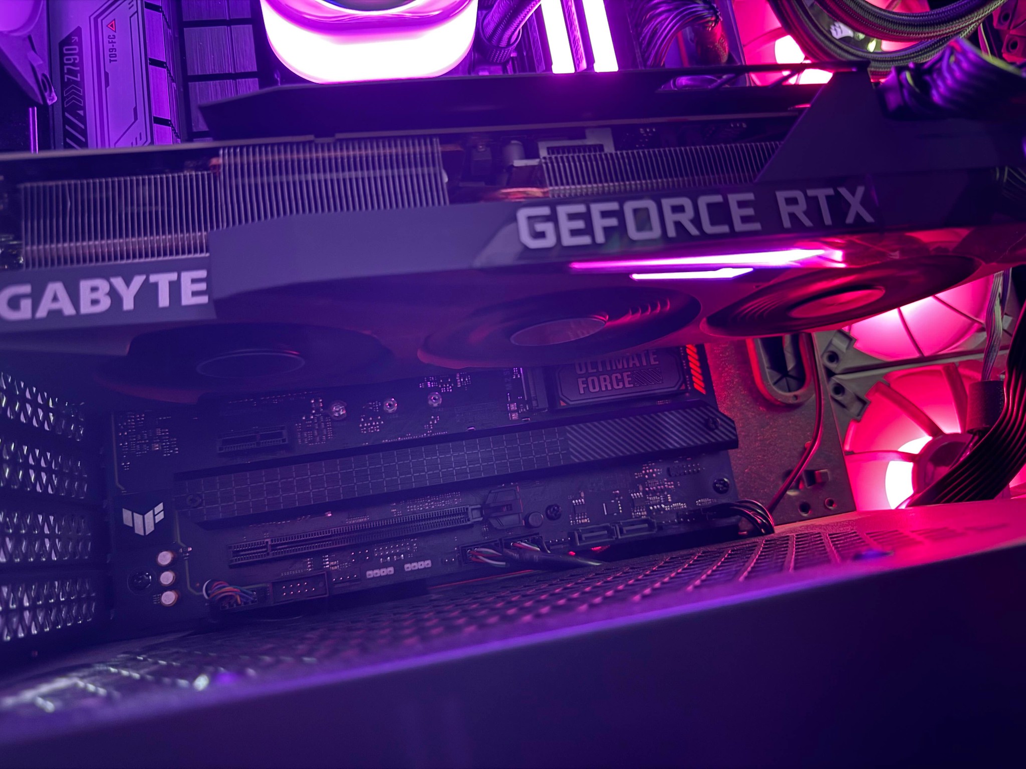 Gigabyte GAMING OC GeForce RTX 3080 Ti