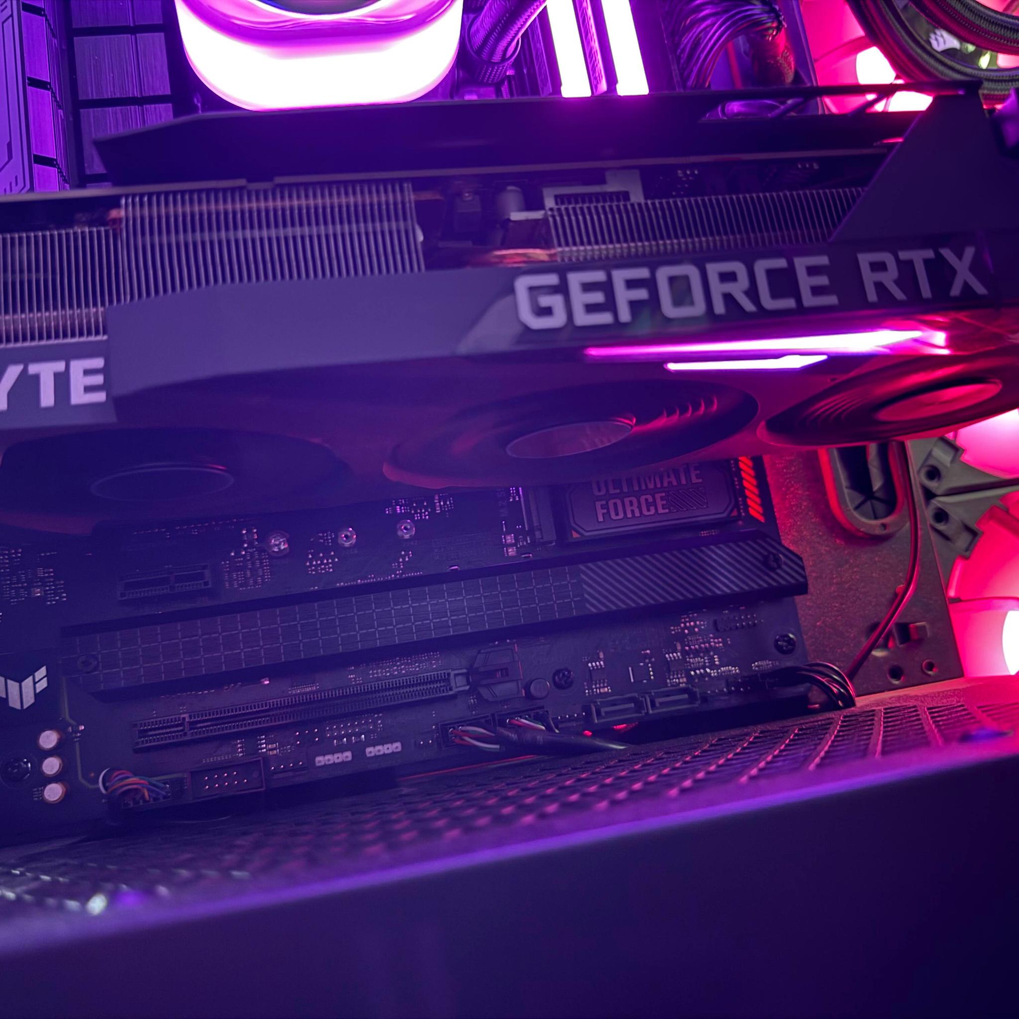 Gigabyte GAMING OC GeForce RTX 3080 Ti