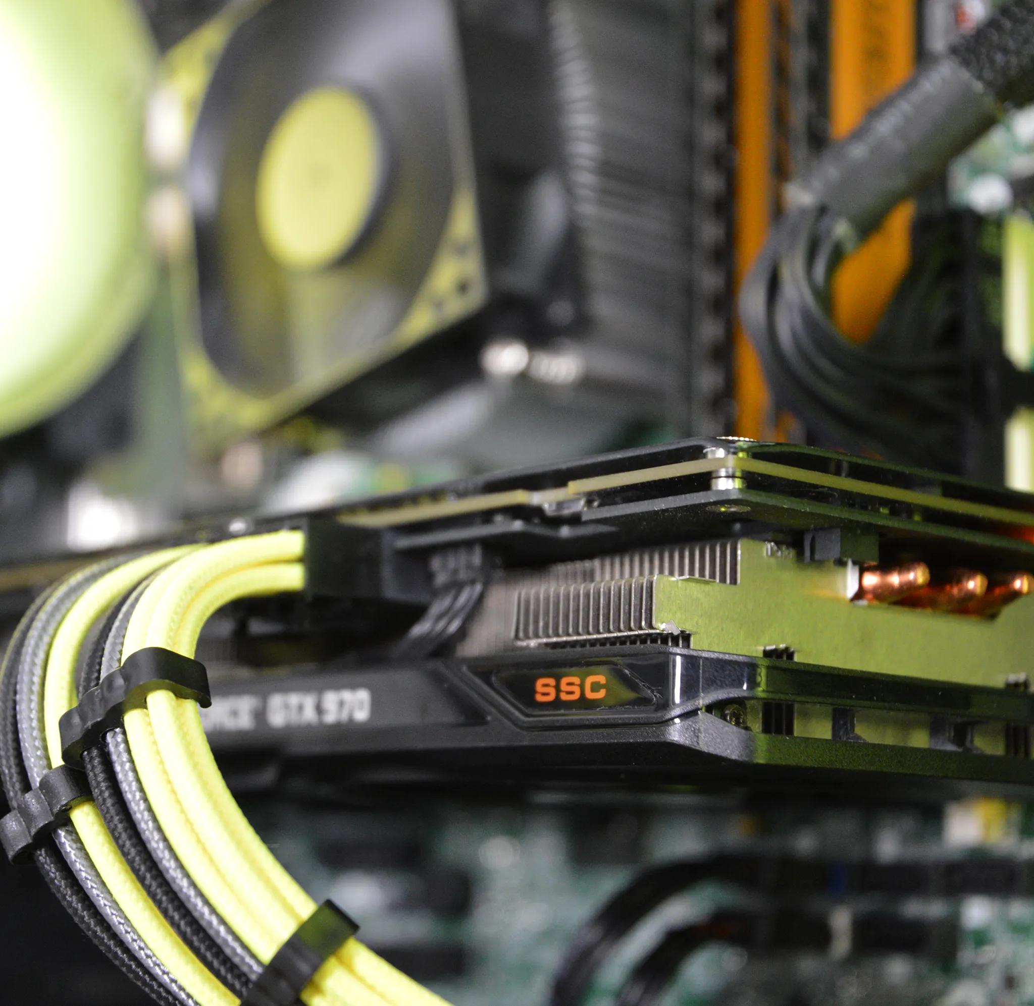 ⚫🟡| GTX 970 4GB | INTEL i7 4770 | 16GB DDR3 RAM | 256GB SATA SSD + 1TB HDD | Midnight Honey |