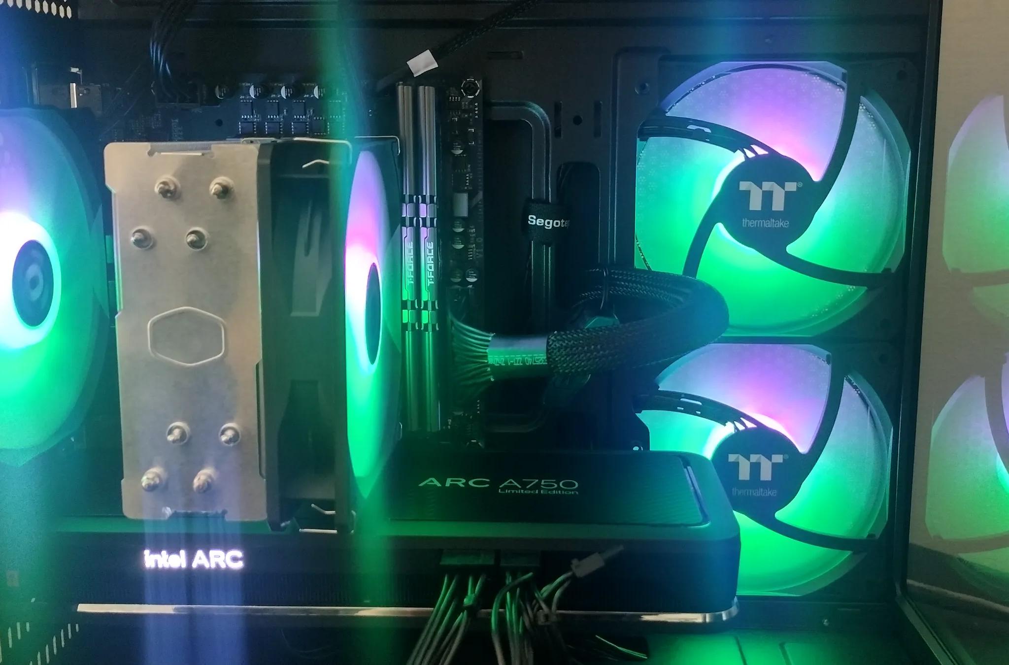 Budget Gaming PC, Limited Edition INTEL ARC A750, Intel i5 12400F, 16 GB RAM, 1 TB, Wifi, Bluetooth