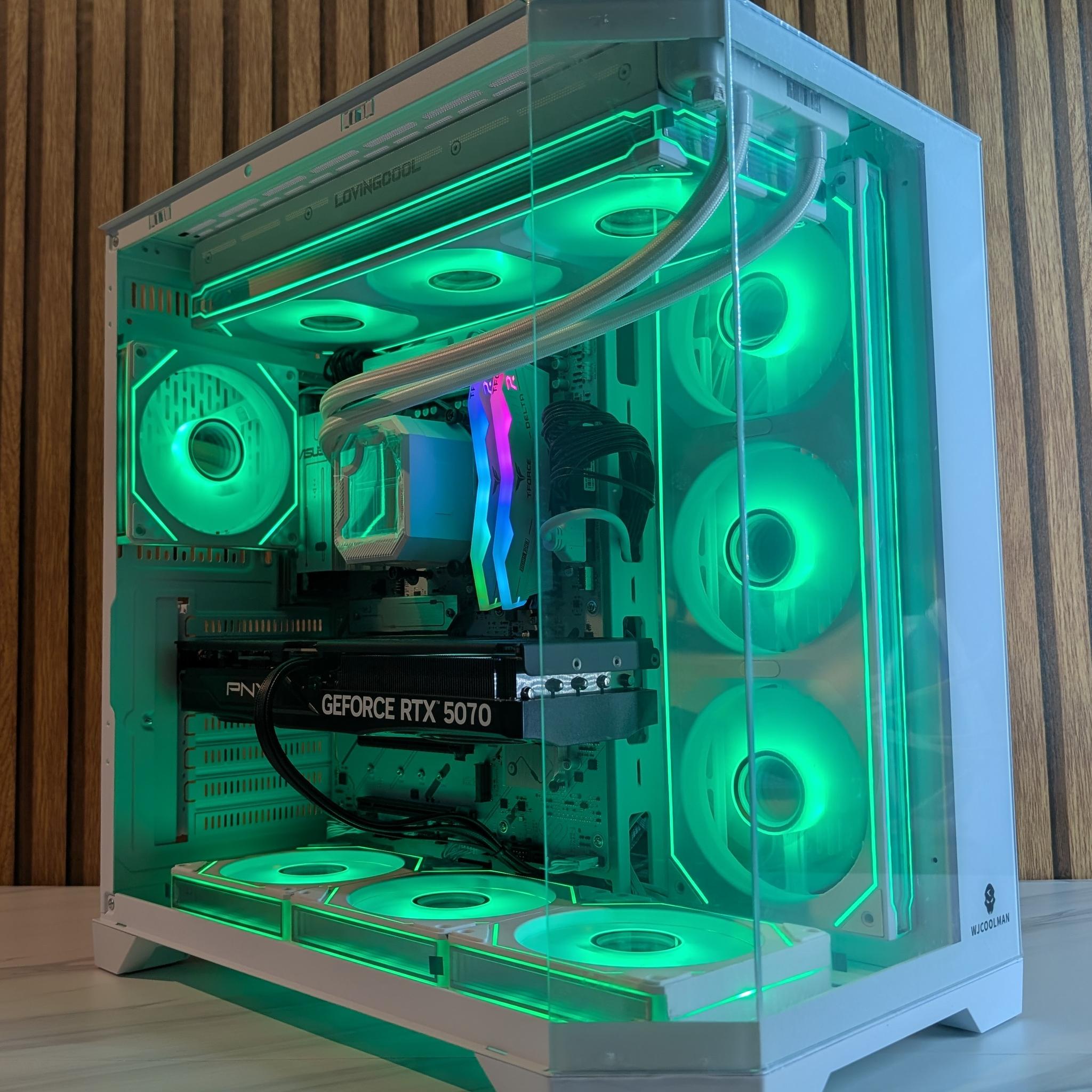 RTX 5070 | RYZEN 5 9600X | 16GB DDR5 | 1TB SSD | 360MM AIO
