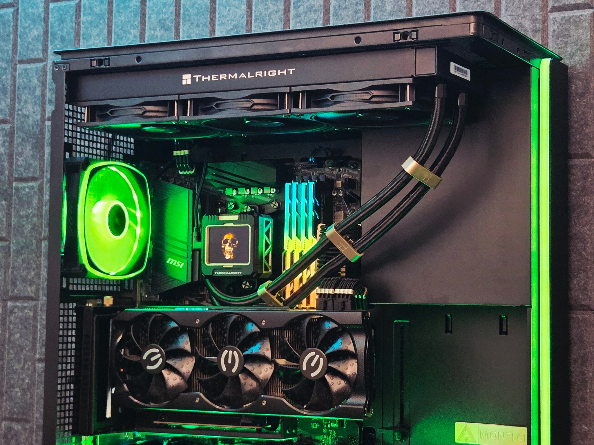 King Midas 👑| RTX 3080 | Ryzen 5600x | 32GB RAM | Custom Gold Parts