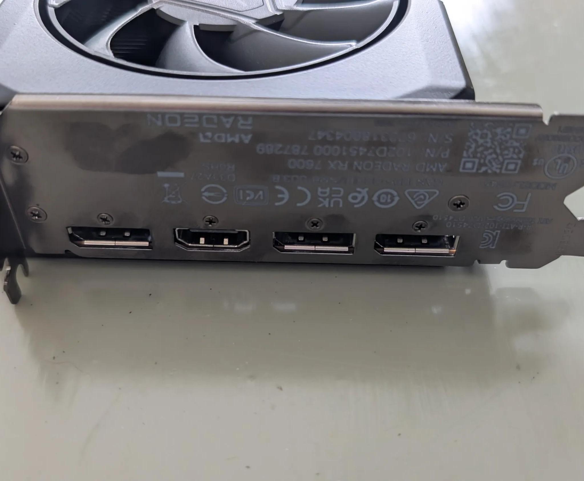 AMD Radeon RX 7600