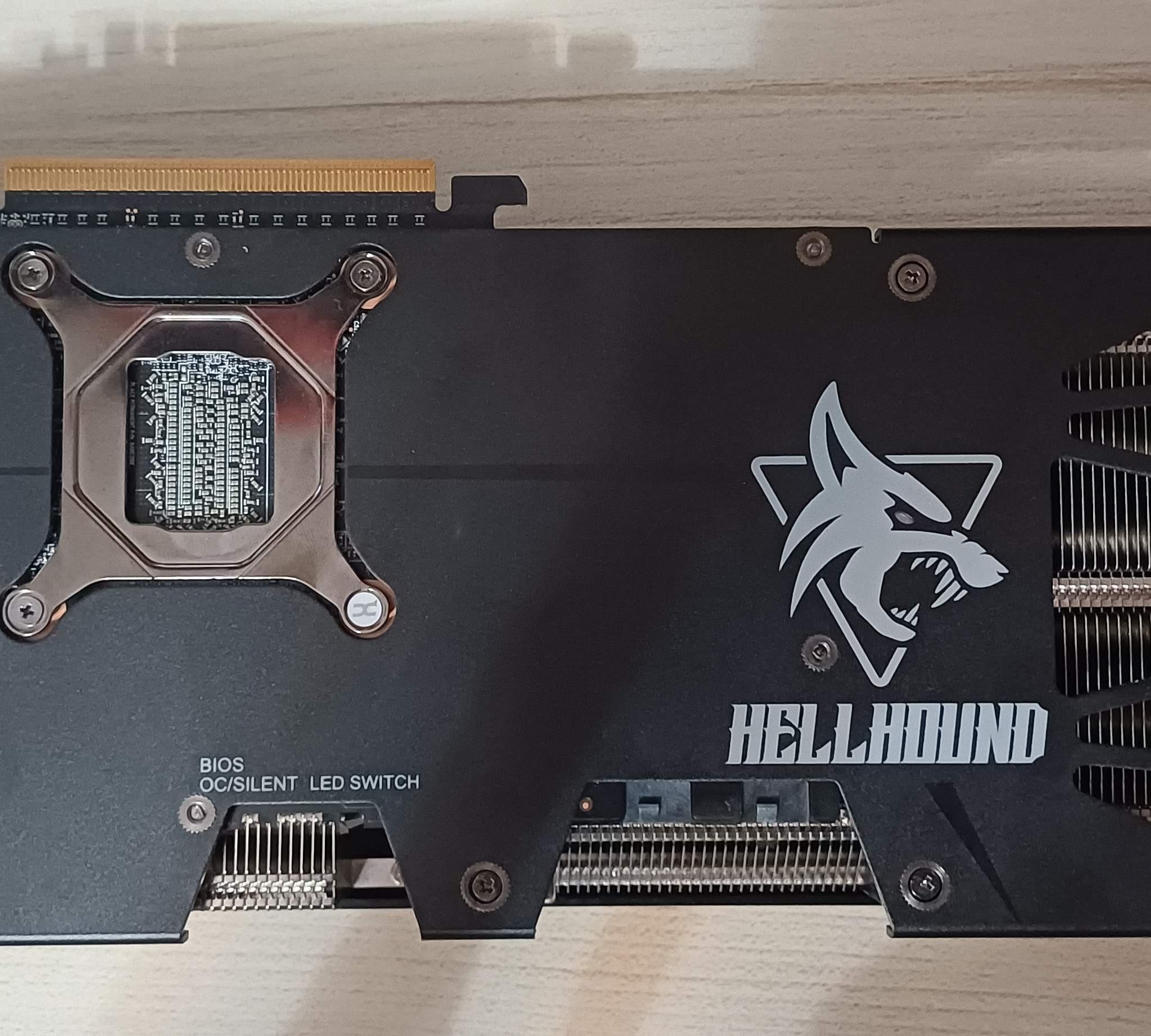 PowerColor Hellhound AMD Radeon RX 9070 XT 16GB GDDR6