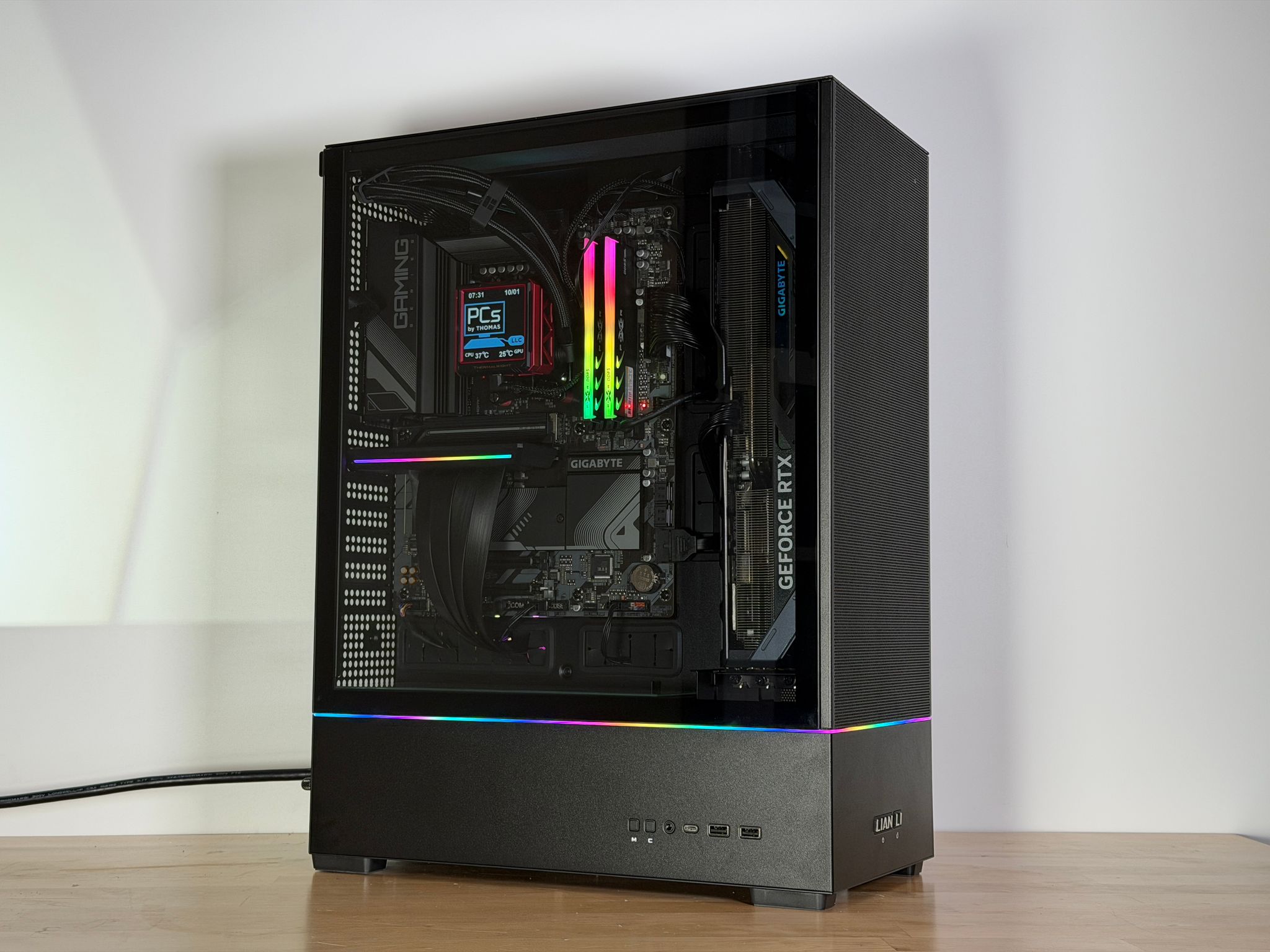 RTX 5070TI Ryzen 7 7800X3D Gaming PC 2TB SSD 32GB RAM