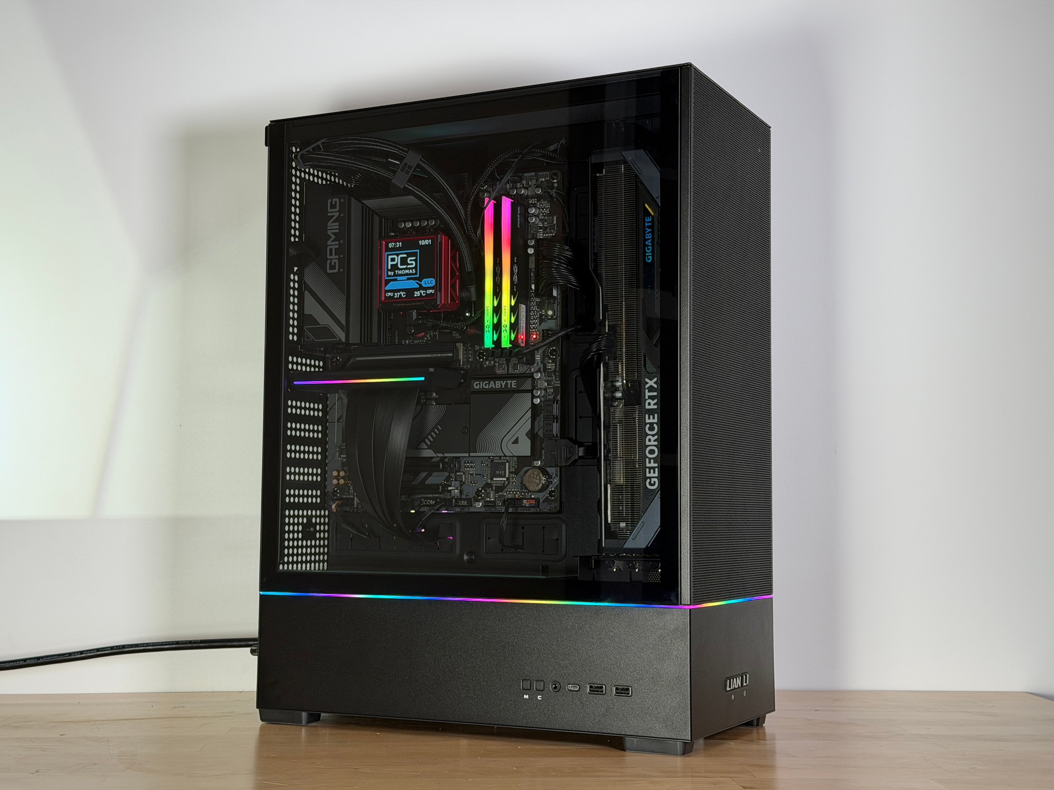 RTX 5070TI Ryzen 7 7800X3D Gaming PC 2TB SSD 32GB RAM