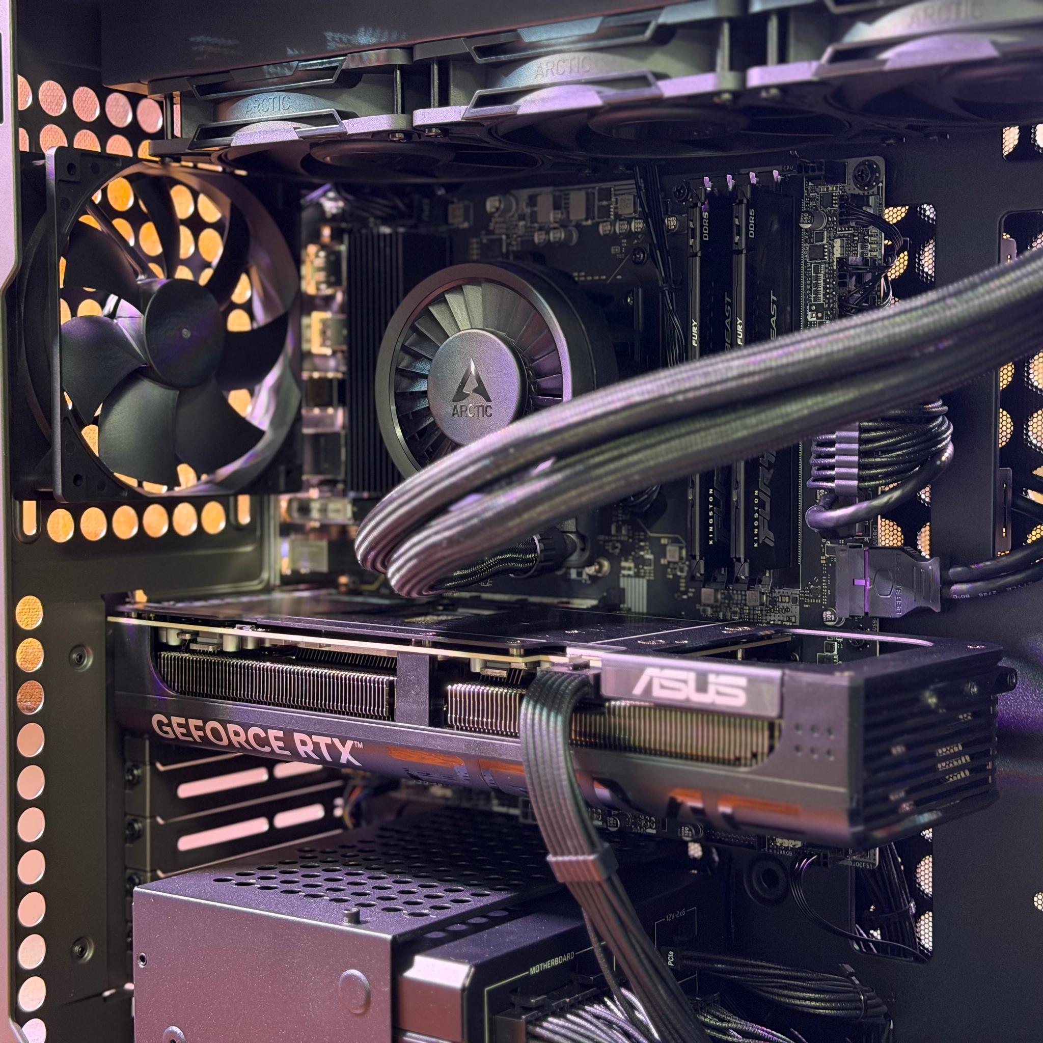 RTX 5070 Ti | 7800X3D | 32GB DDR5-6000 | B850 | 2TB NVMe | 750W PSU