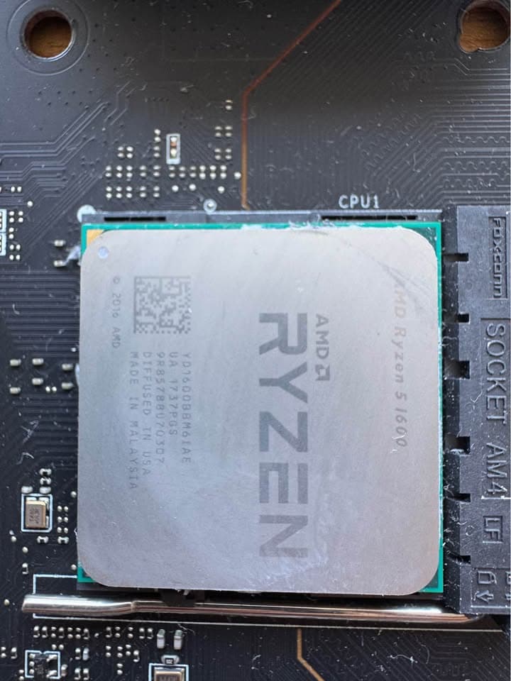 MSI MPG X570 Gaming Edge WiFi & Ryzen 5 1600