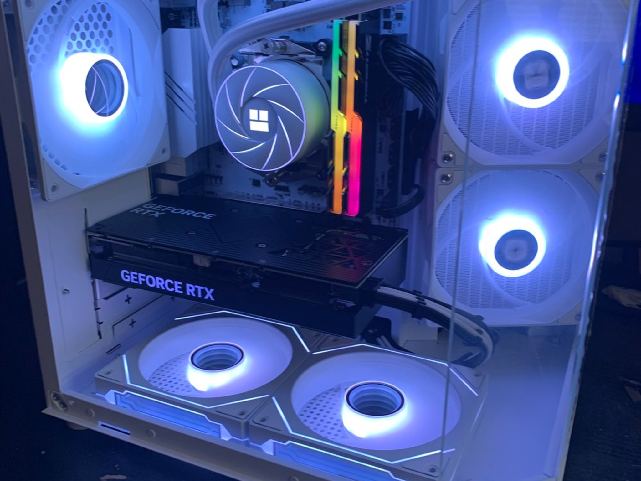 1440p gaming pc 5600/4060 ti / 16gb/ 512gb