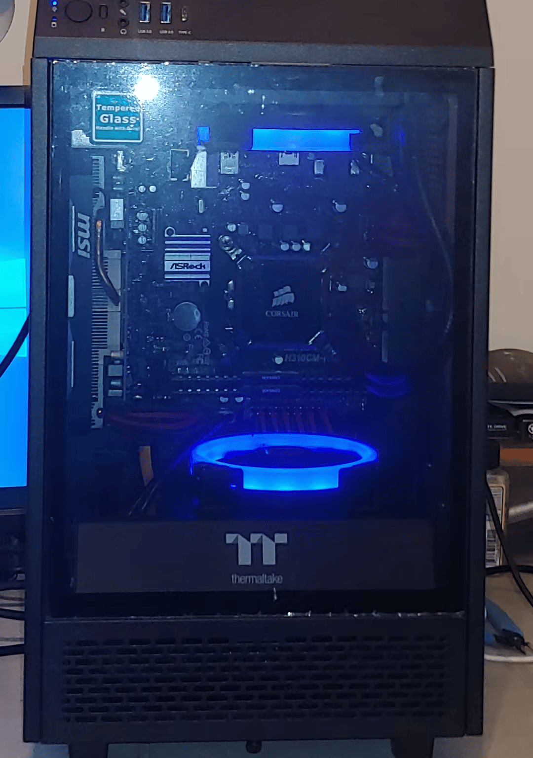 Mini ITX GTX 1650 256SSD 2TB HD Water Cooled Thermaltake Tower 100