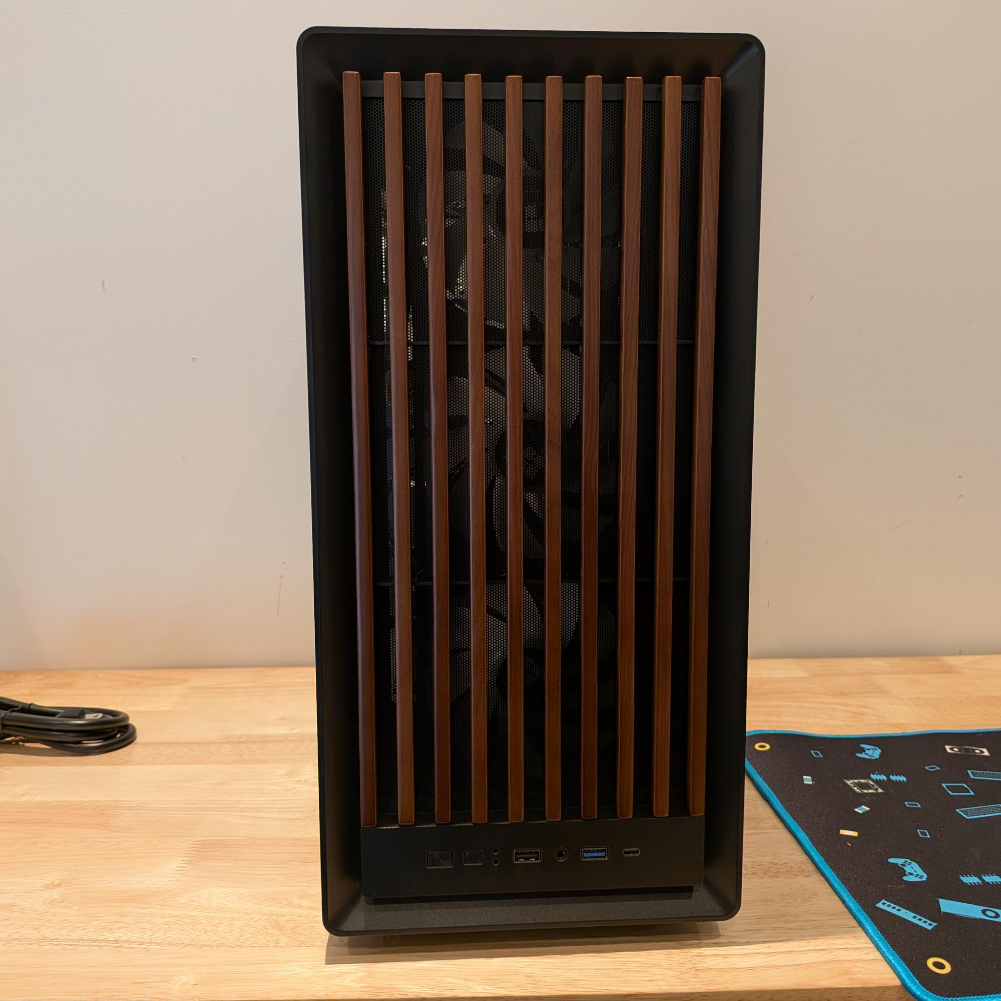 1440p Forest X3D - RTX 5070, Ryzen 7 7800X3D, 32 GB DDR5 RAM, 2 TB Gen 4 NVME, RGB, Liquid Cooled