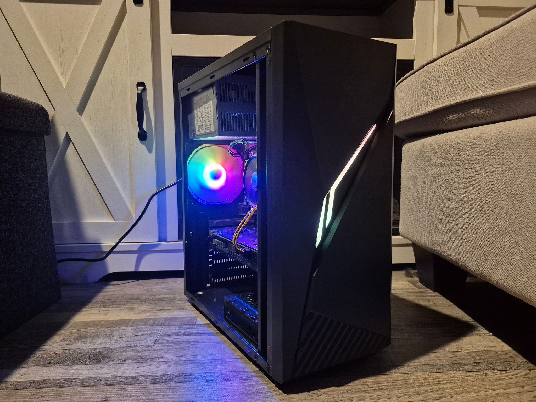 80 FPS Fortnite | i5-4570, 16GB RAM, GTX 960 4GB, 512GB SSD, Win10