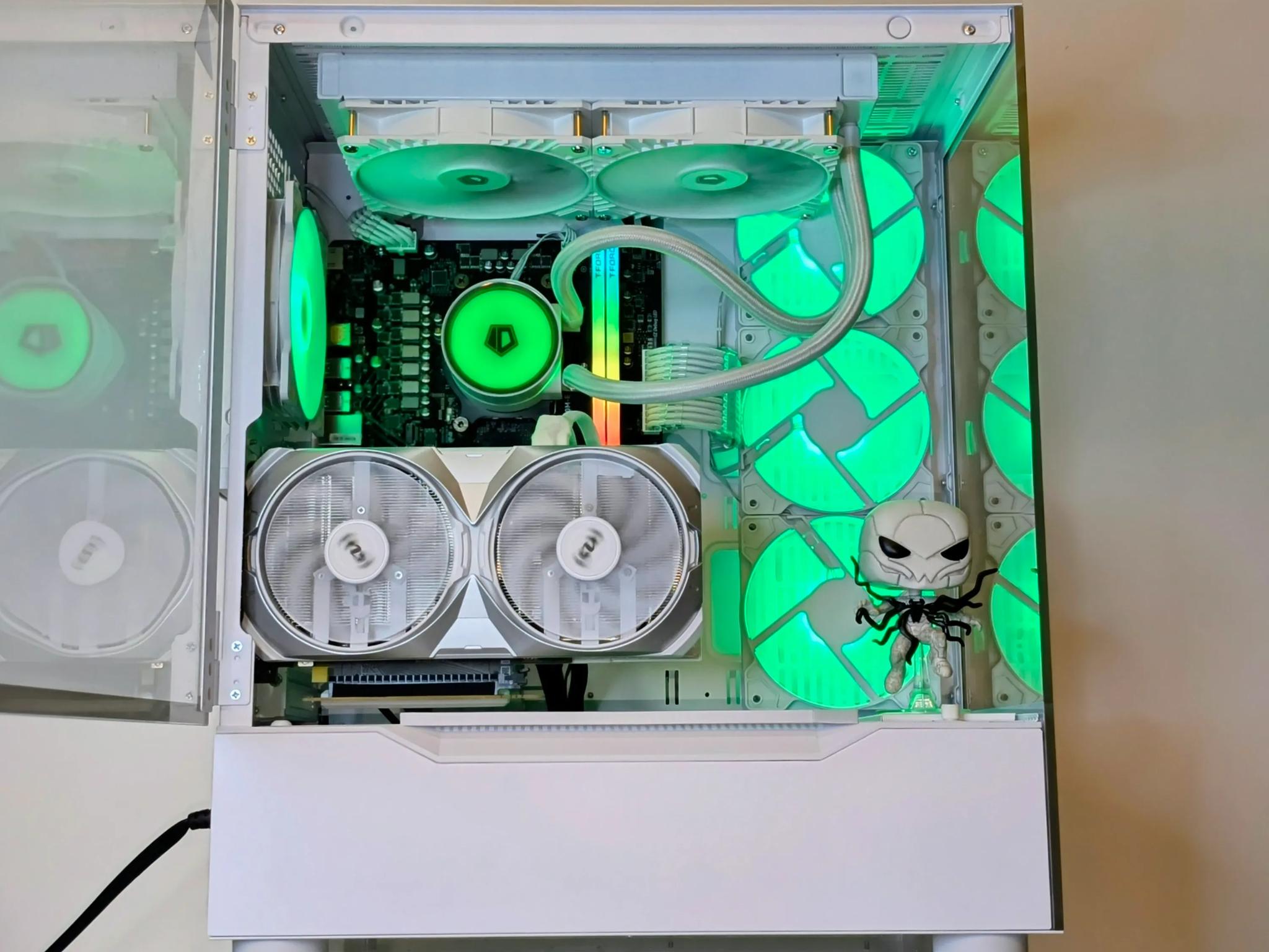 1440p-4K Ray-Tracing👑🕷️⚪️RTX 4070 Super⚪️ Ryzen 7 7700X⚪️32GB DDR5 RAM⚪️1TB NVMe SSD⚪️Windows 11✅