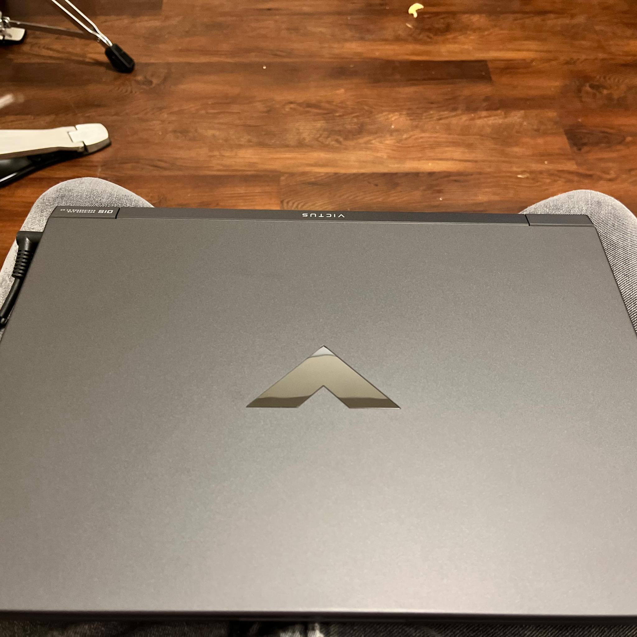 HP Victus Gaming laptop i7-12th gen 3050 Ti
