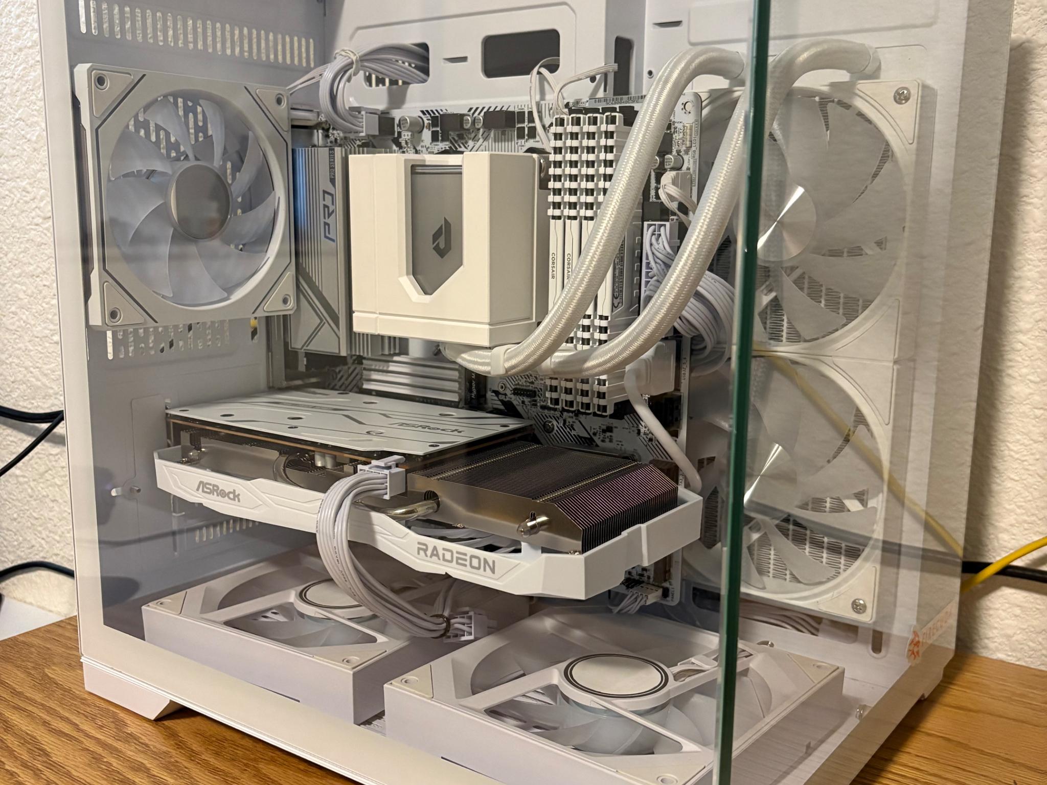 Asrock Ryzen 5 5600x & Rx 6600 1tb ,32gb ram