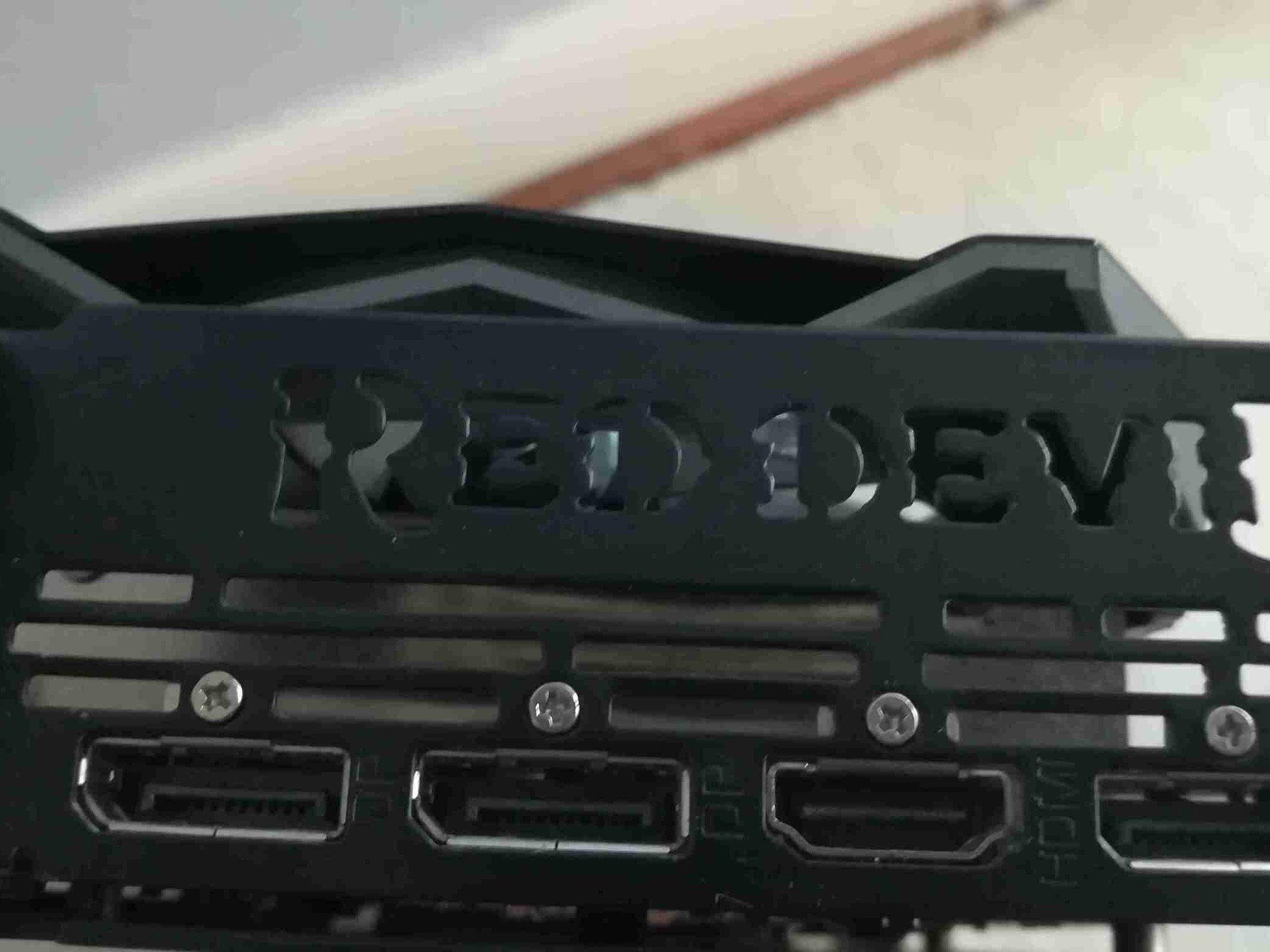 Red Devil - 5700XT 8GB