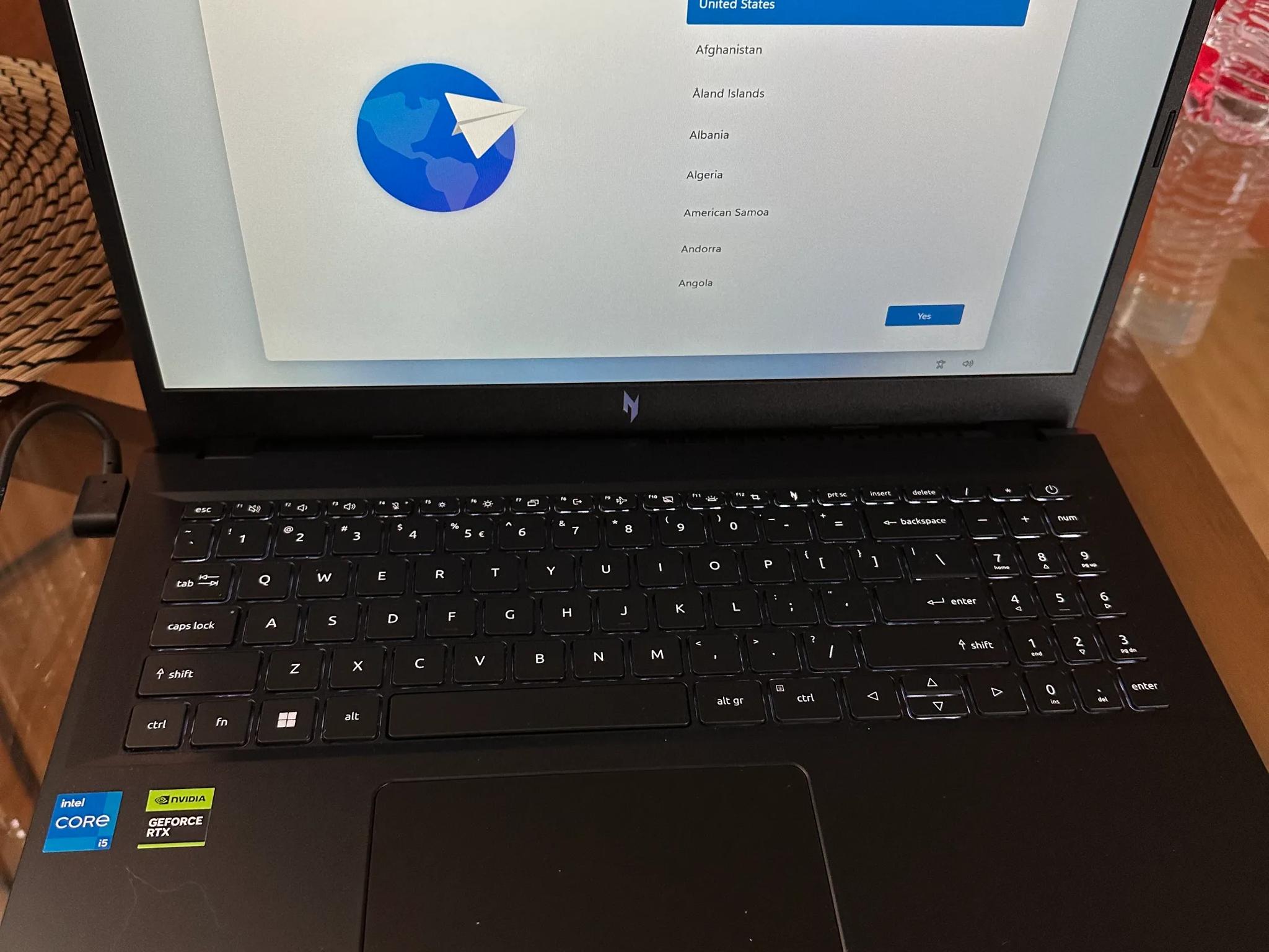 LIKE NEW Acer Nitro V 15.6" i5 13th RTX 3050