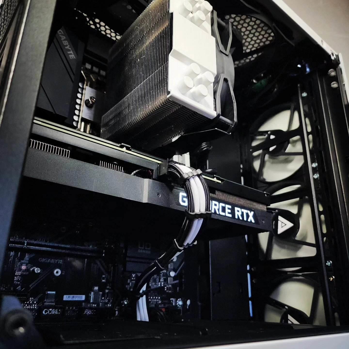 🤍🖤🤍 GeForce RTX 3070 8GB // Intel Core i5 11400 // Timetec 16GB 3600MHz
