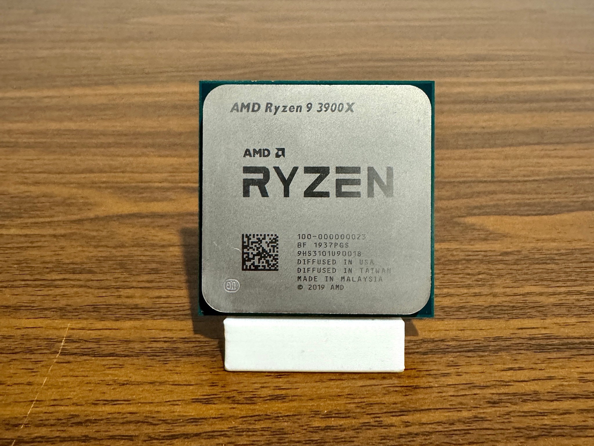 AMD Ryzen 9 3900X 3.8 GHz 12-Core Processor