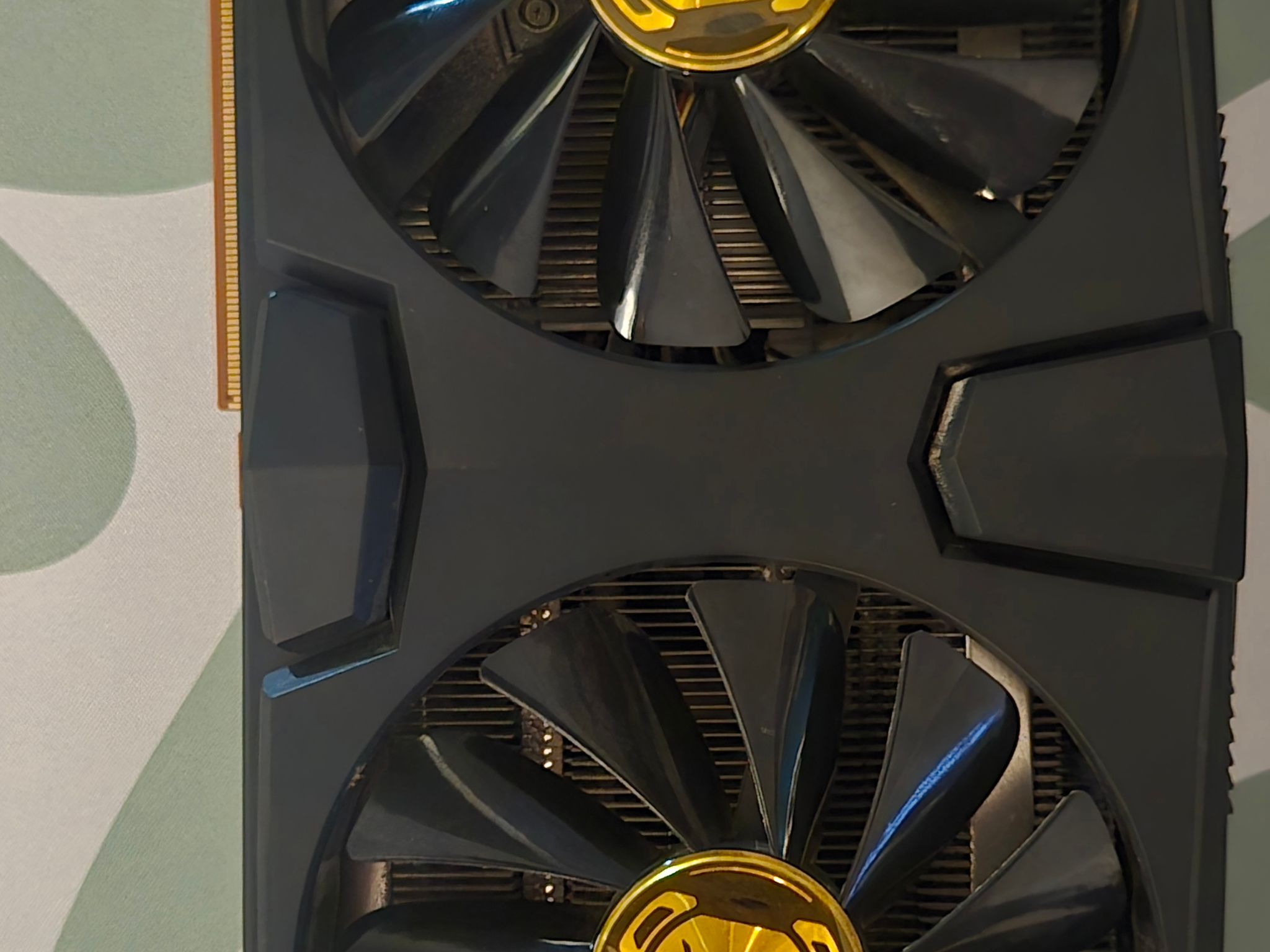 XFX RAW II Radeon RX 5700 XT