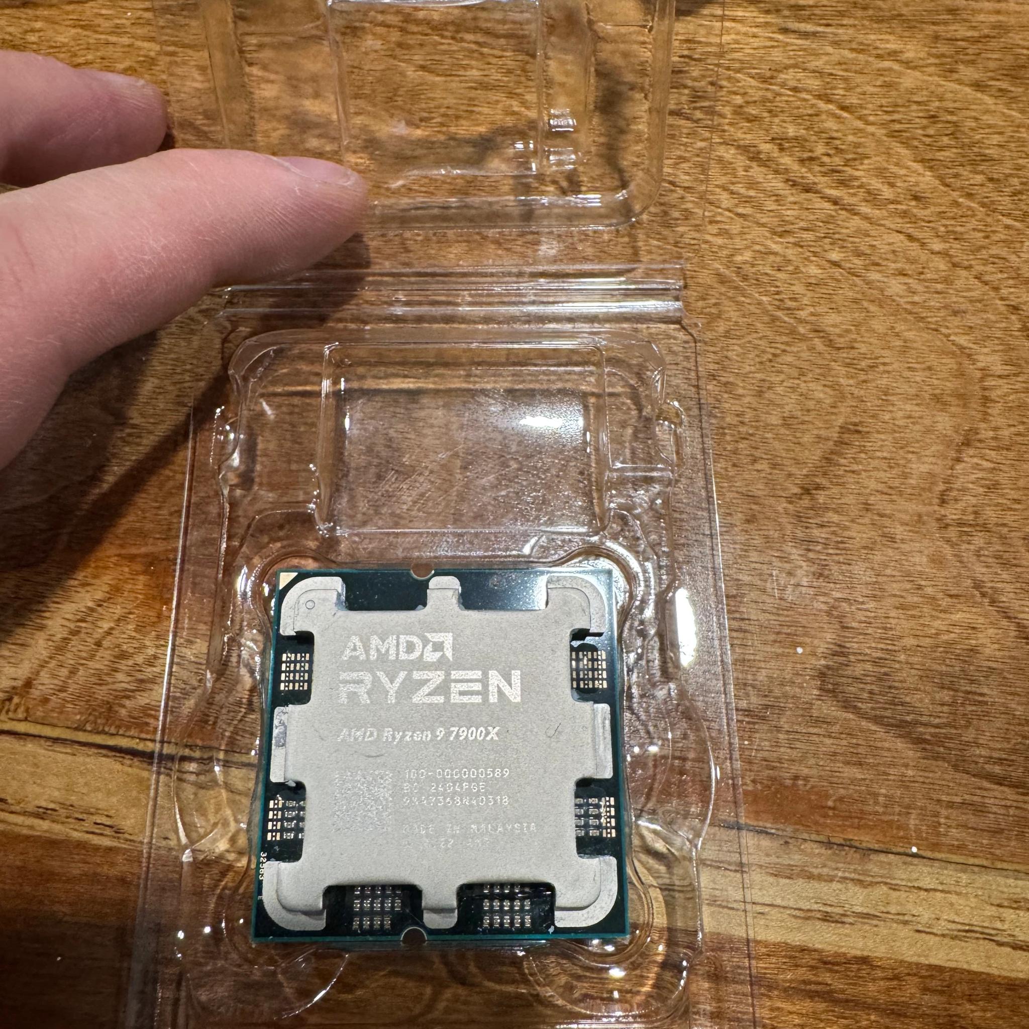 amd ryzen 9 7900x