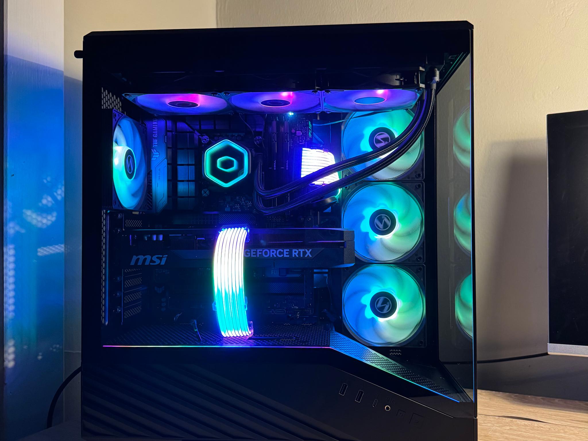 GeForce RTX 5070 Ti Custom Gaming PC - Core i9-14900KF, 32GB RAM