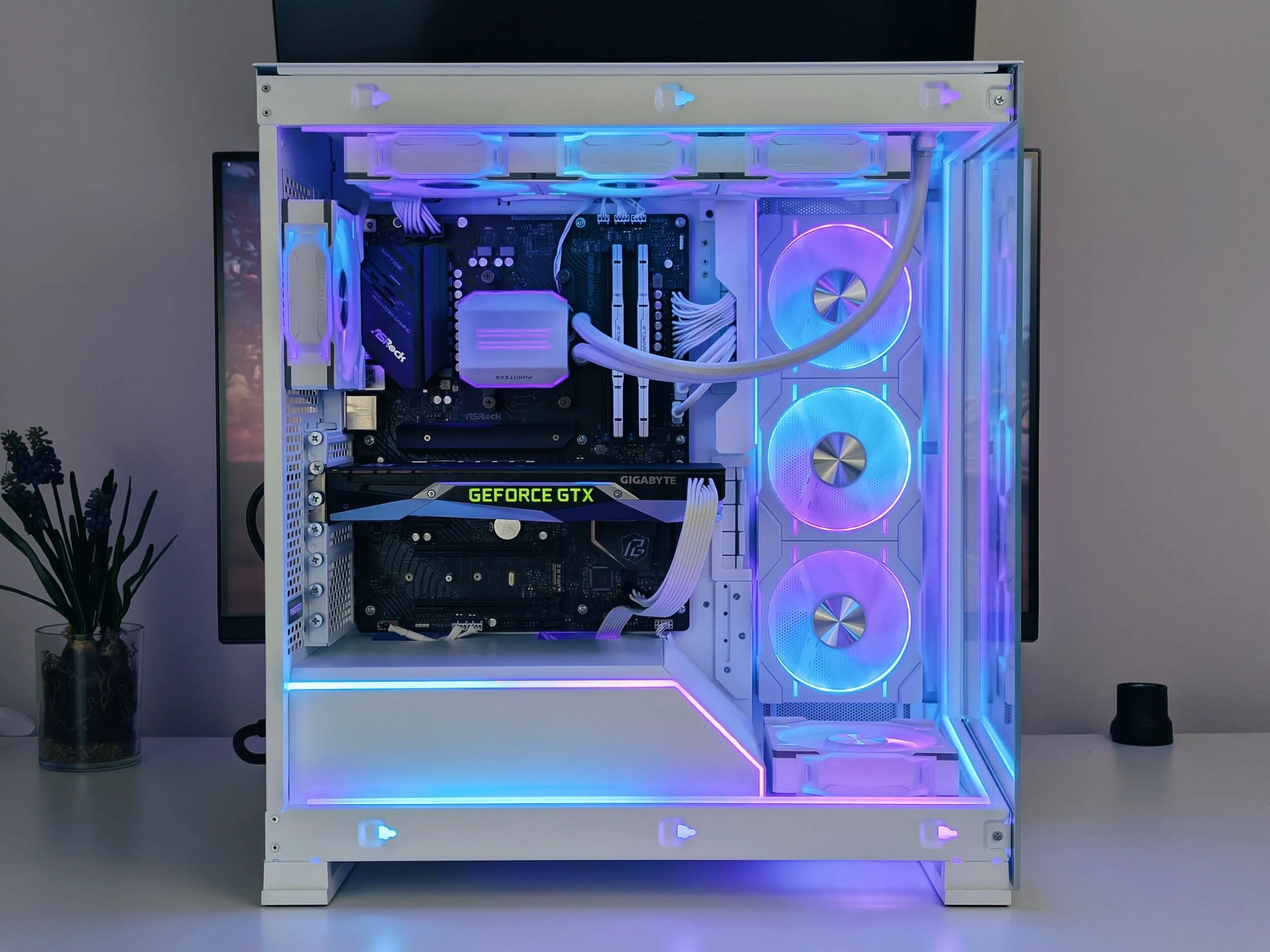 Ryzen 7 3800X, GTX 1070, 32GB, 2TB NVME, Phanteks NV5, D-RGB Kit, Windows 11