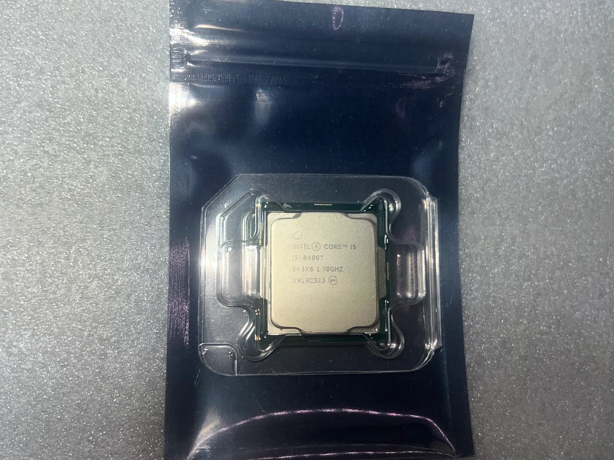 Intel i5 8400T
