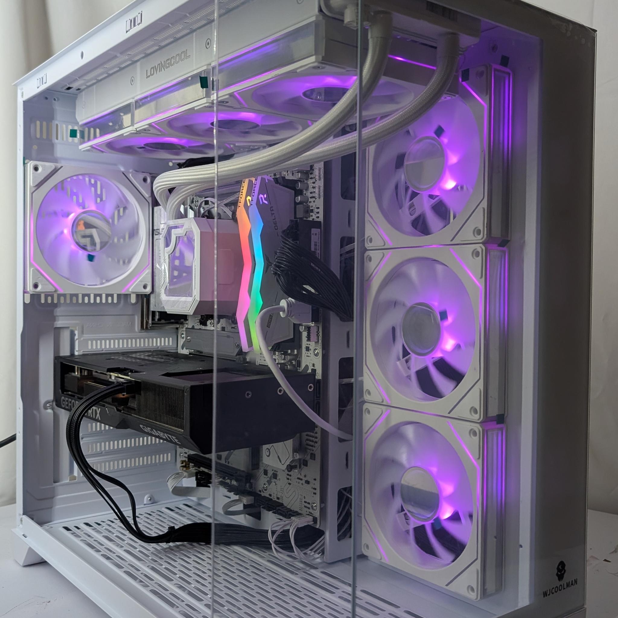 RTX 4070 SUPER | RYZEN 5 7600X | 16GB DDR5 | 1TB NVME | 650W