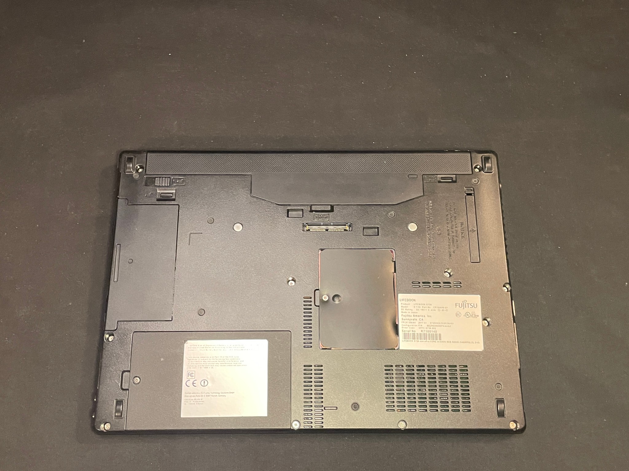 Fujitsu Lifebook E736