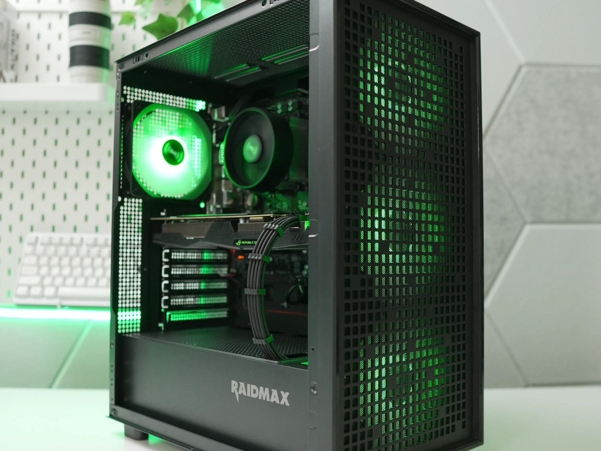 Gaming PC | RYZEN 5 + GTX 1060 | 16GB RAM | WIFI + BT |
