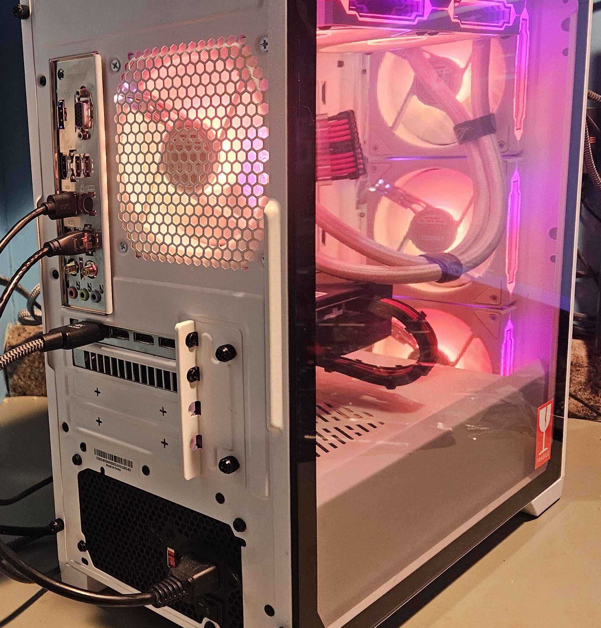 Cooler Master Elite 301 Ryzen 5500/RX 5500/32gig DDR4